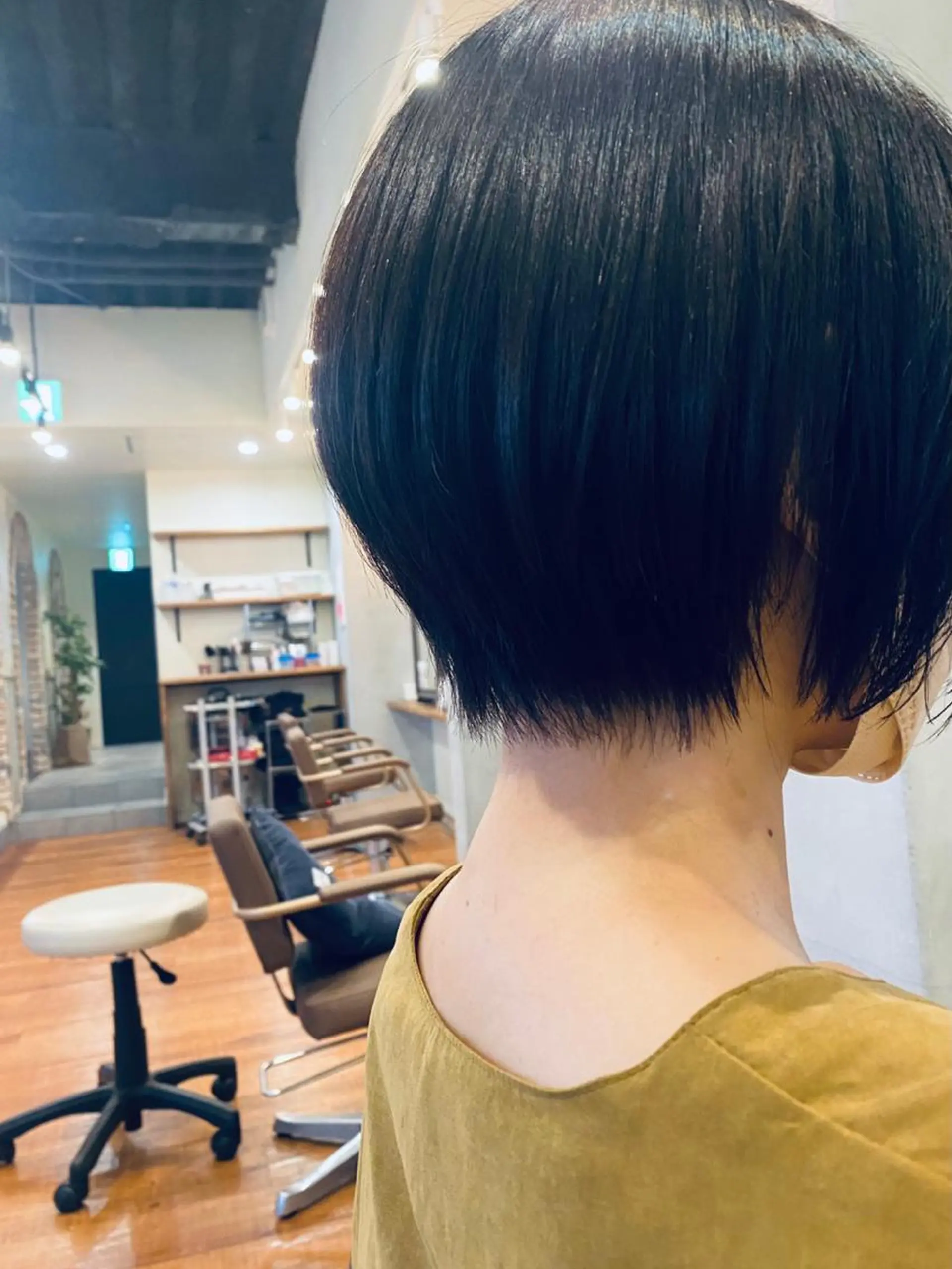ショート 理想のツヤ髪へ 👼谷山　潮音👼のヘアスタイル