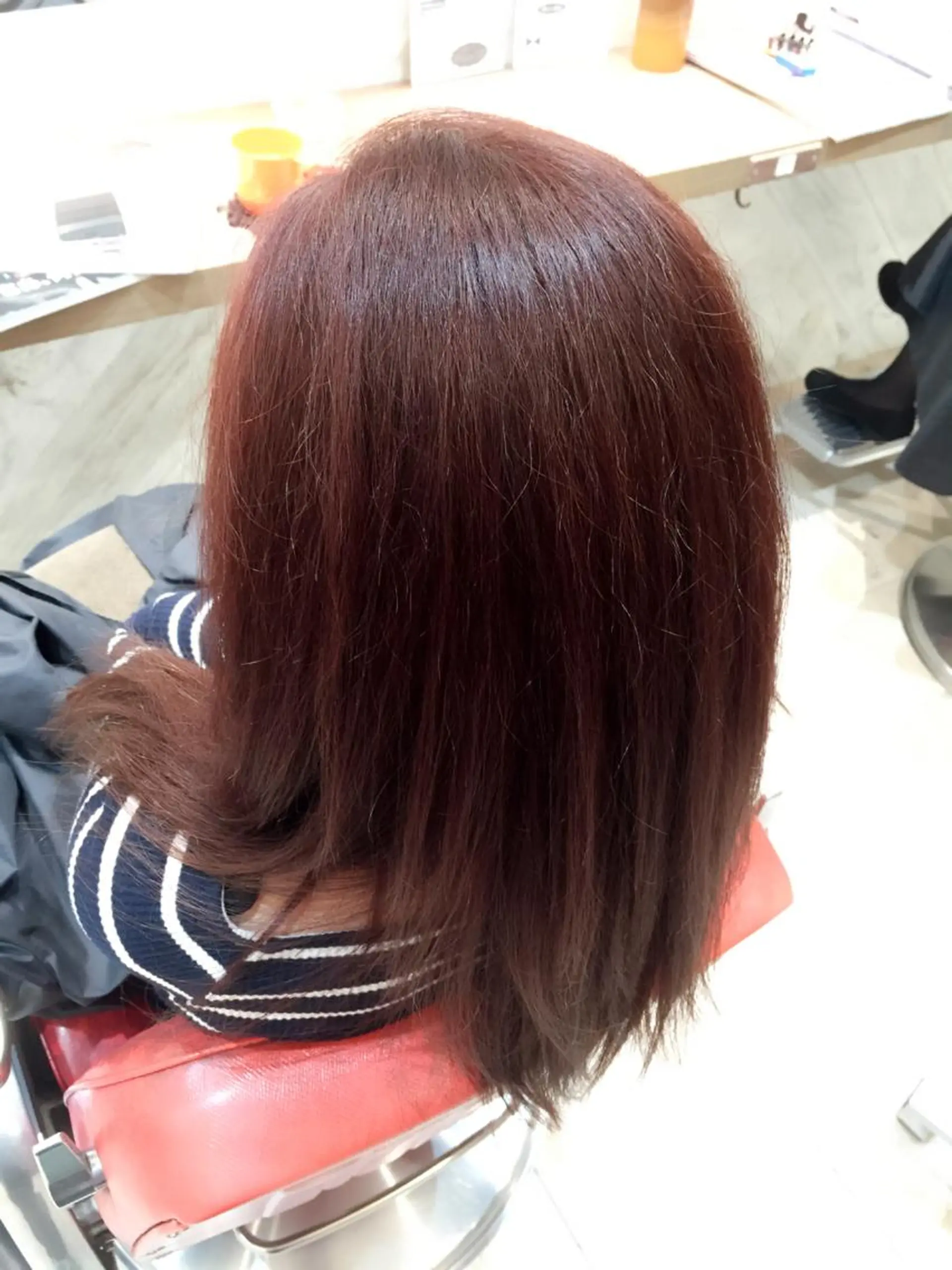 セミロング カラー 吉岡 三四朗のヘアスタイル