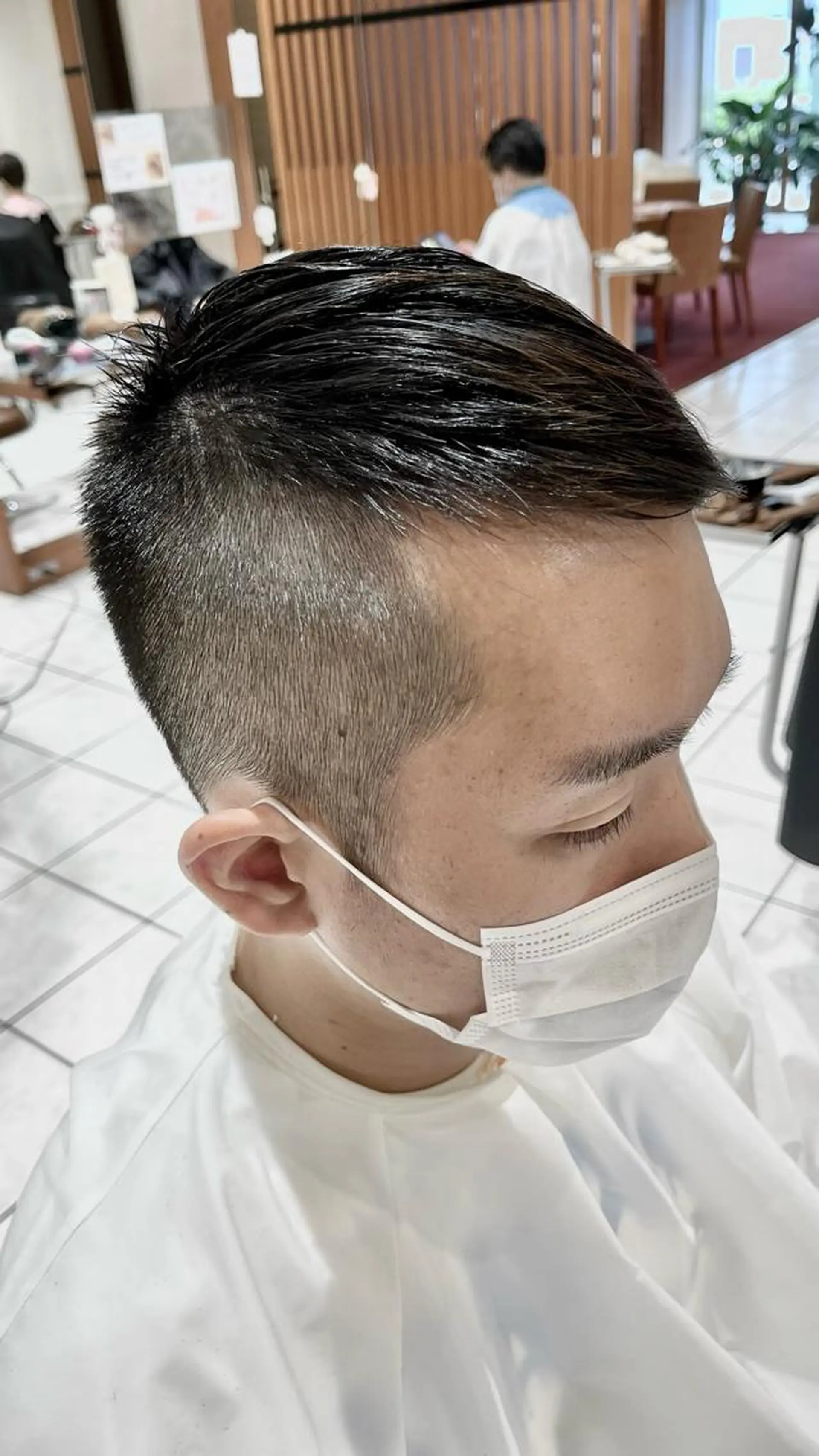 ショート メンズ ビジネス ツーブロック 刈り上げ カット ヘッドスパ テラモト カズヨシのヘアスタイル