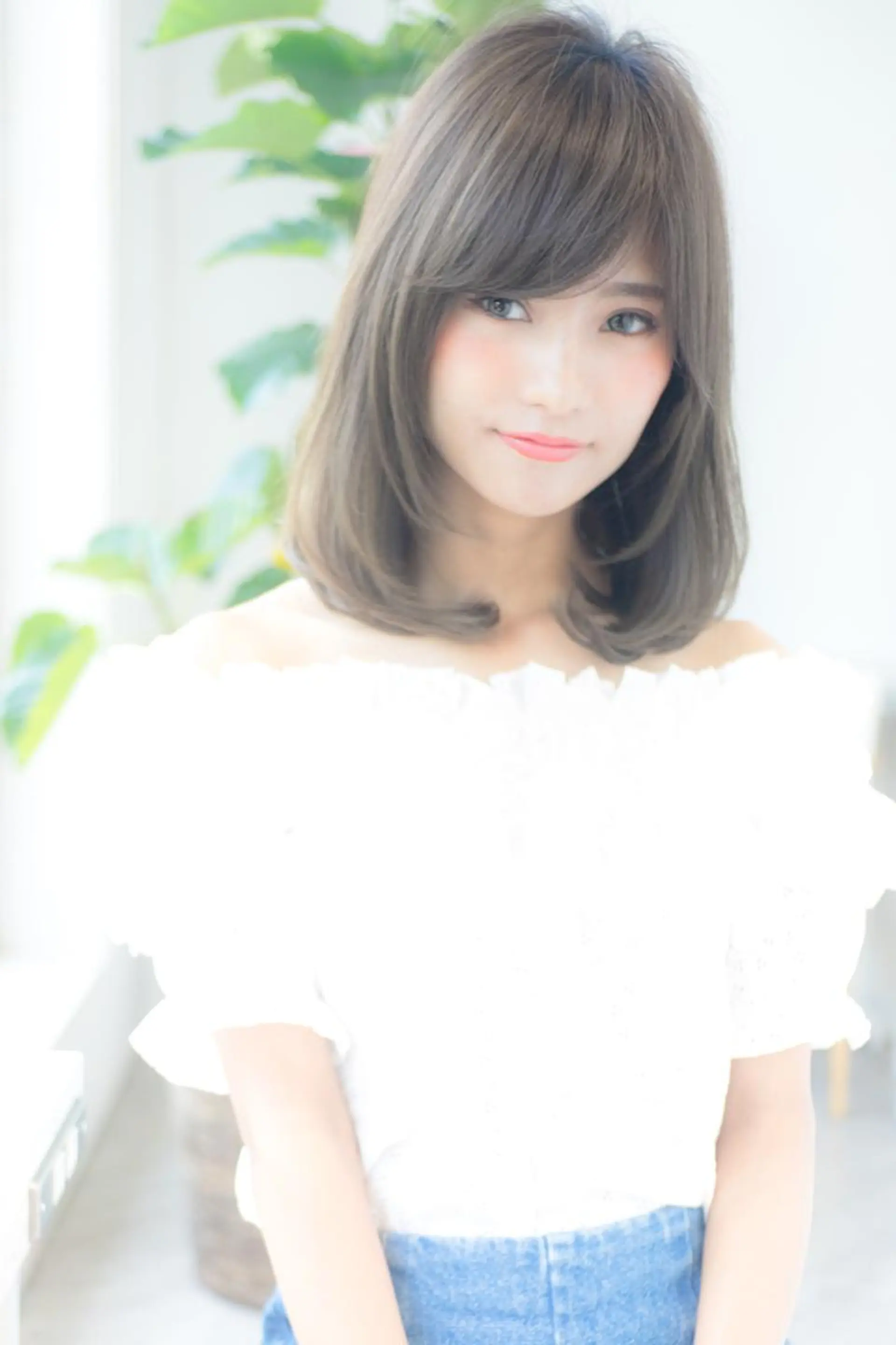 ミディアム Soleriaソレリア所属・傷みが少ないカラー/ 美髪矯正/山口玲緒奈のヘアスタイル