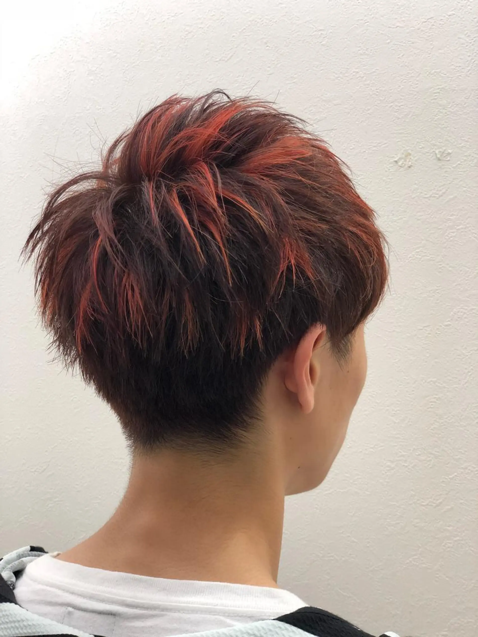 ショート カット ヘアカラー トリートメント 渡邉 ケイジのヘアスタイル