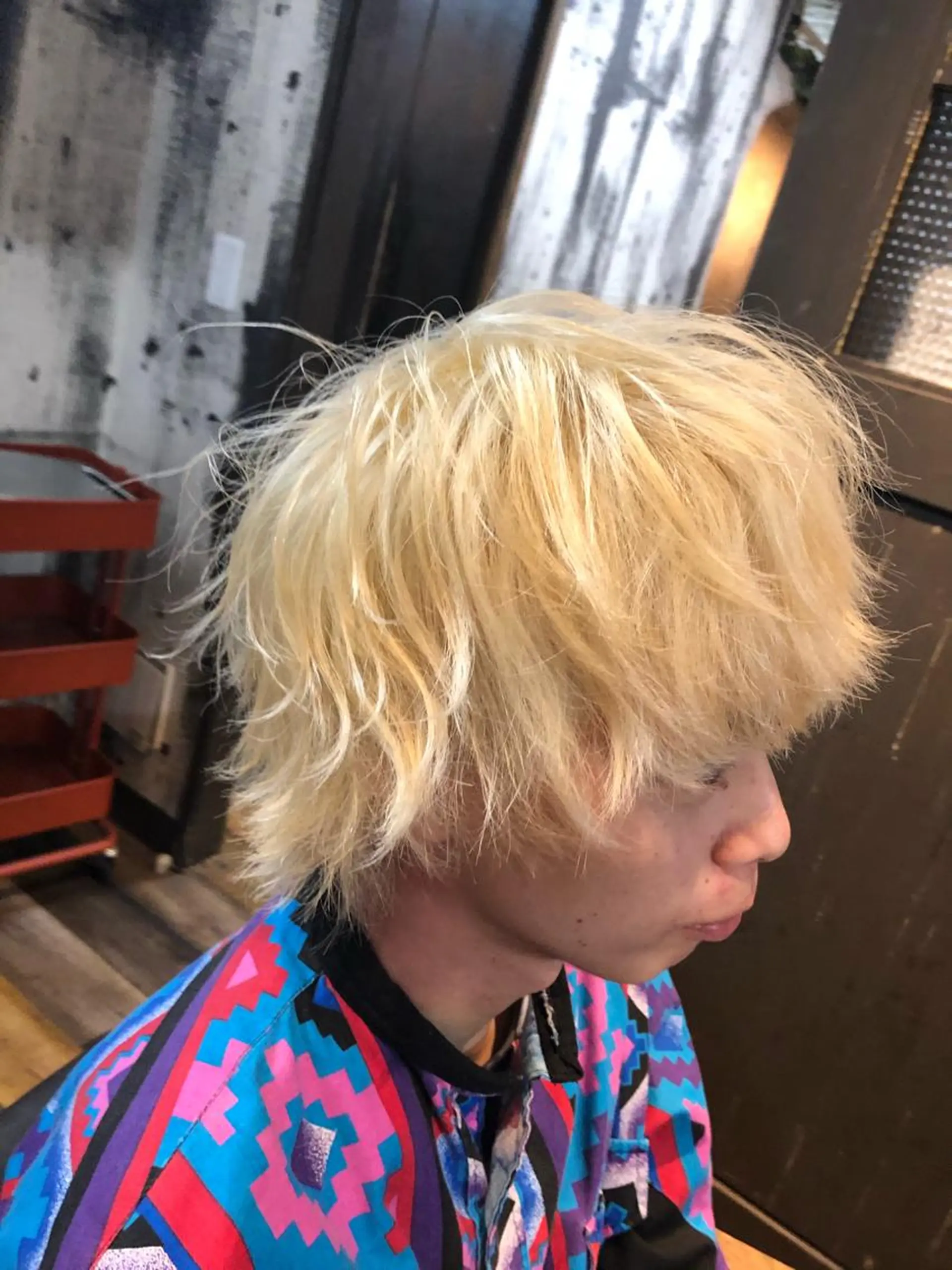 ミディアム カラー メンズ メンズブリーチ マッシュウルフ マッシュ メンズウルフカット ブリーチ カット ヘアカラー パーマ 💈大人の渋髪💈 店長　大橋侑弥のヘアスタイル
