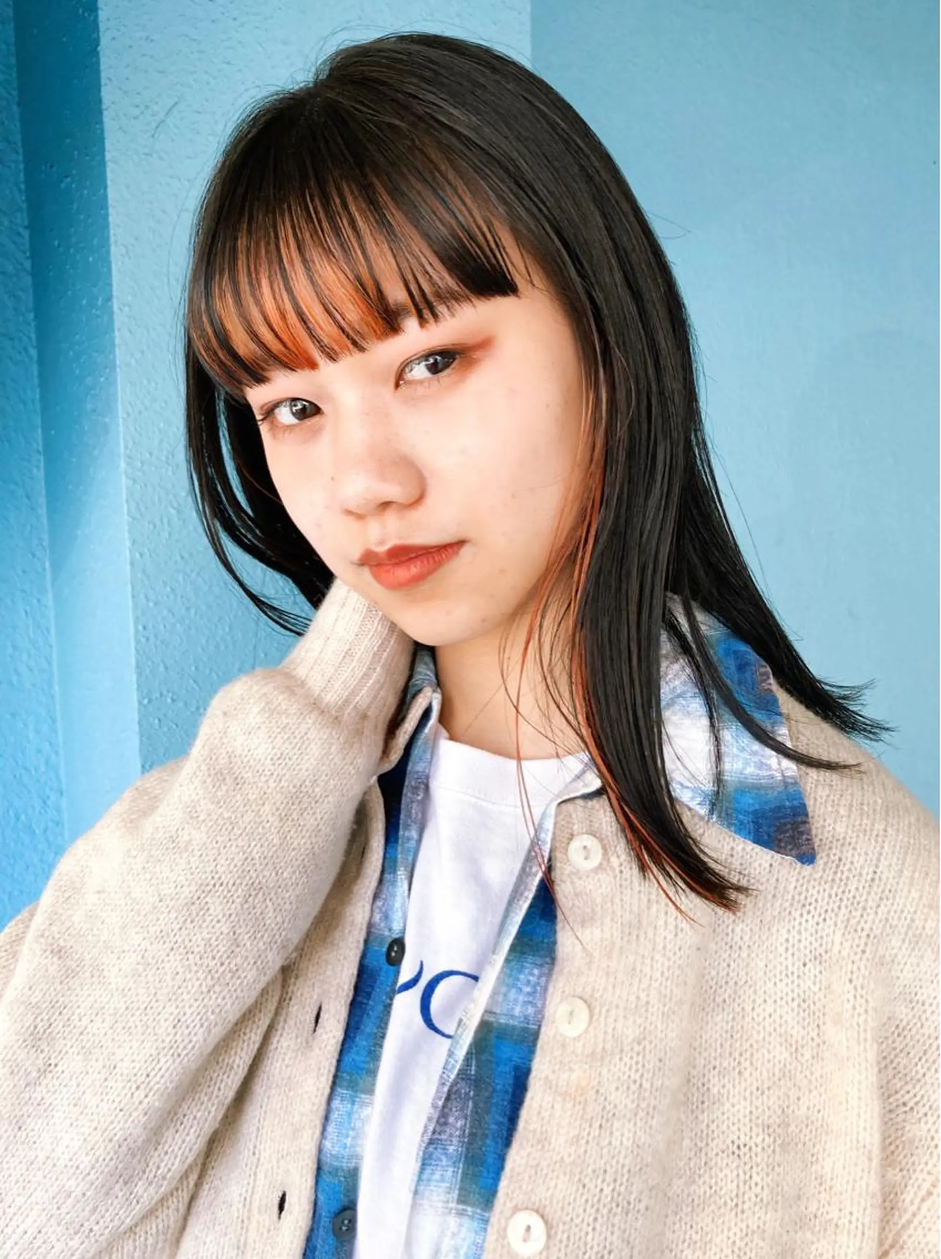 ミディアム 金田 夏野のヘアスタイル