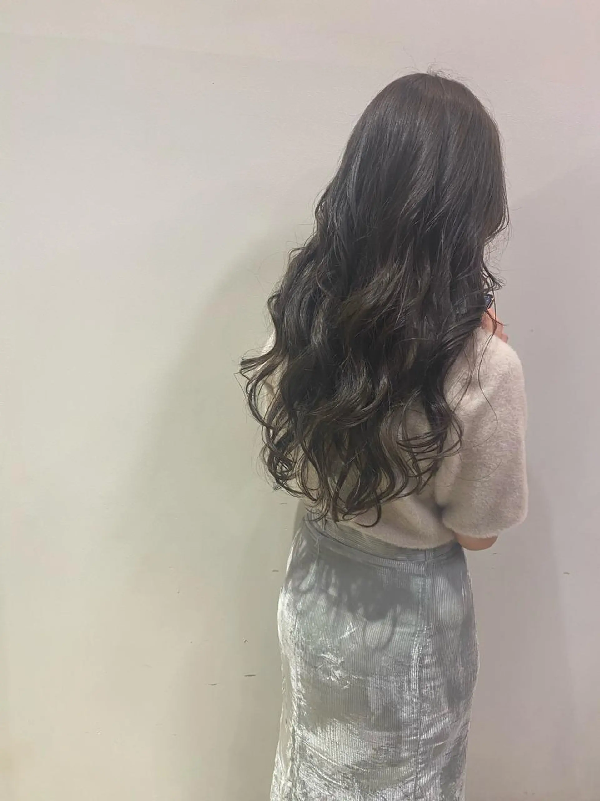 ロング 山川 玲奈のヘアスタイル