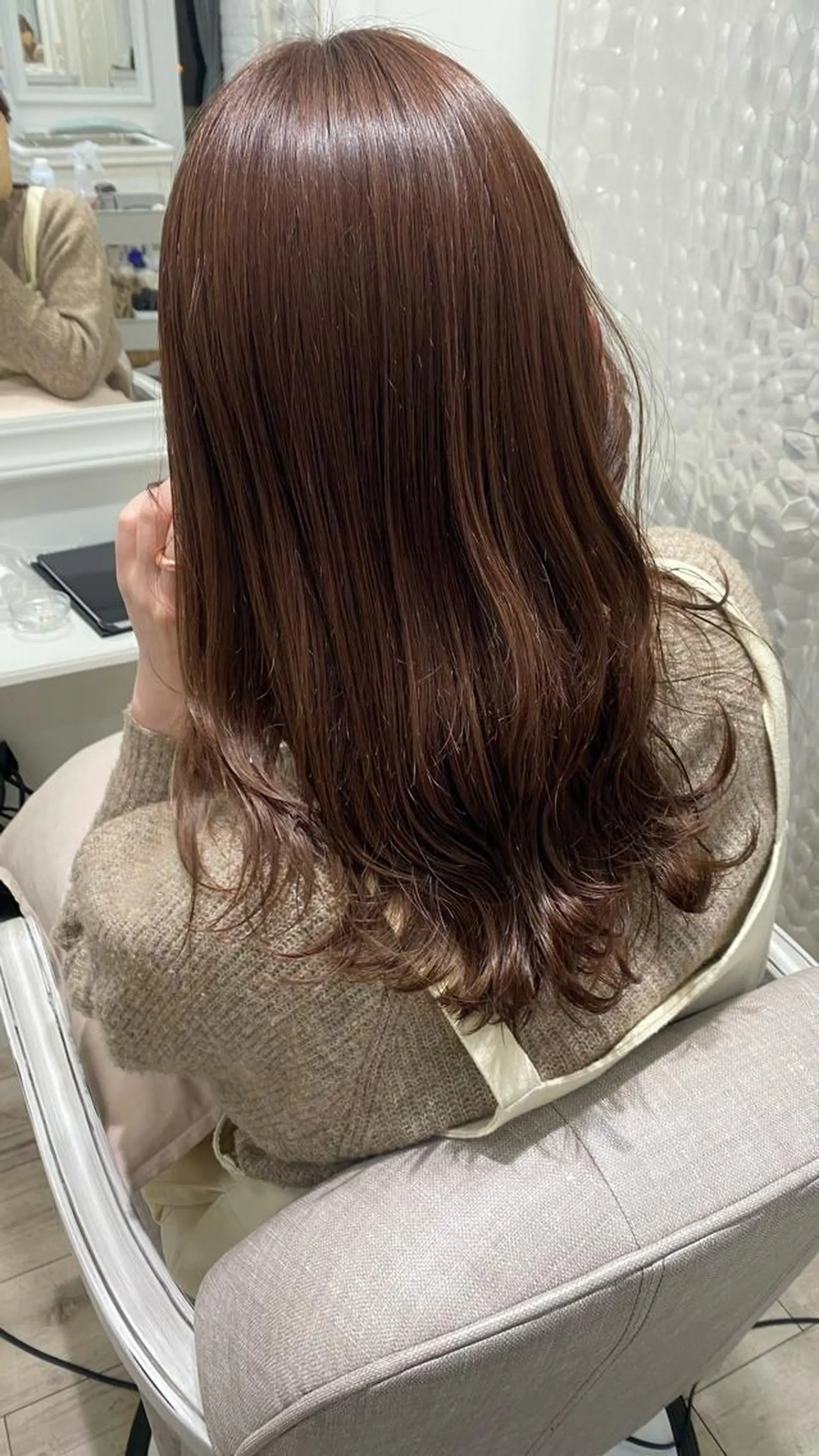 セミロング 髪質改善サロン🫧 戎谷栞菜のヘアスタイル