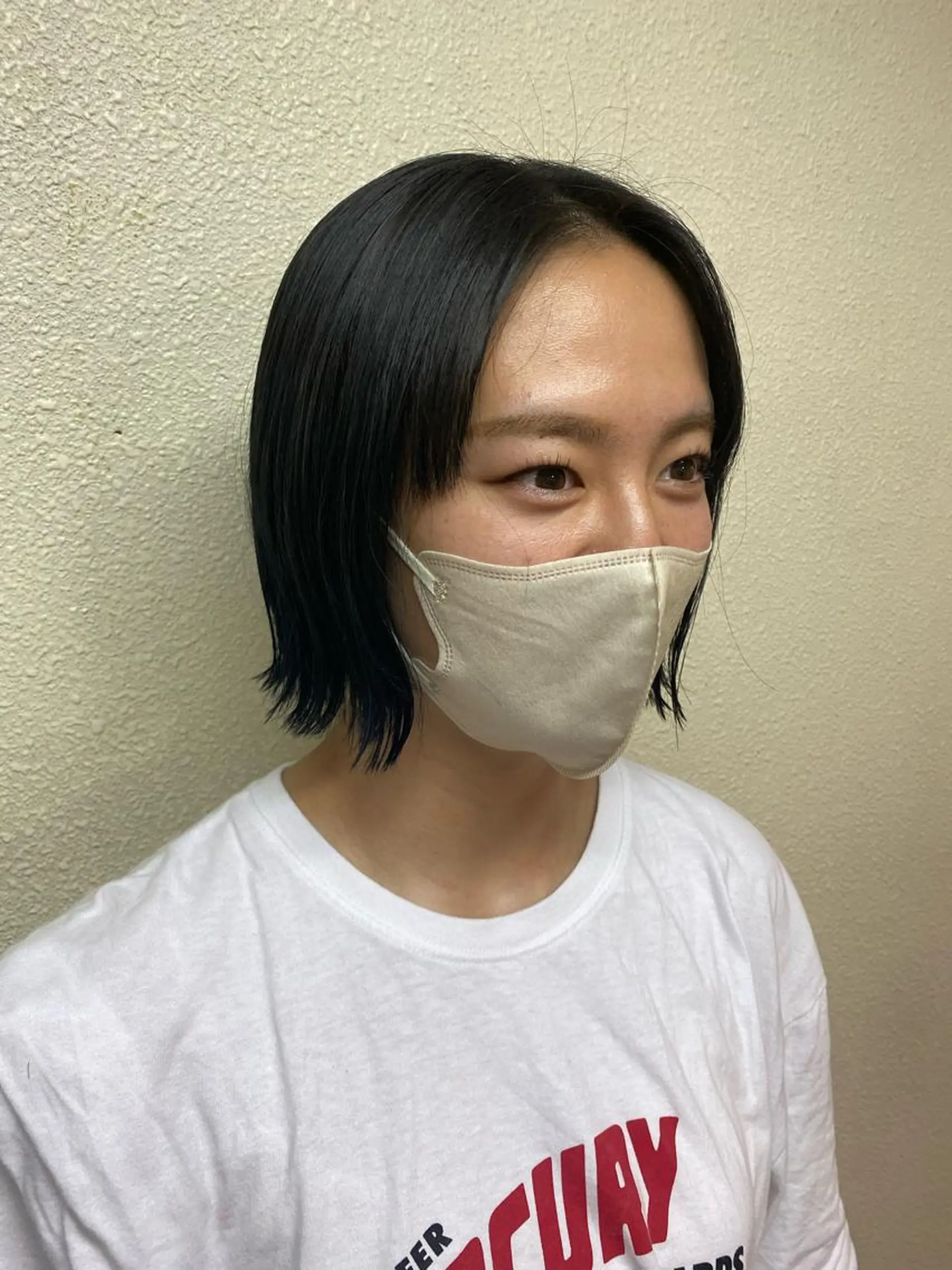 ショート カラー 透明感カラー カット ヘアカラー トリートメント ikeda shioriのヘアスタイル