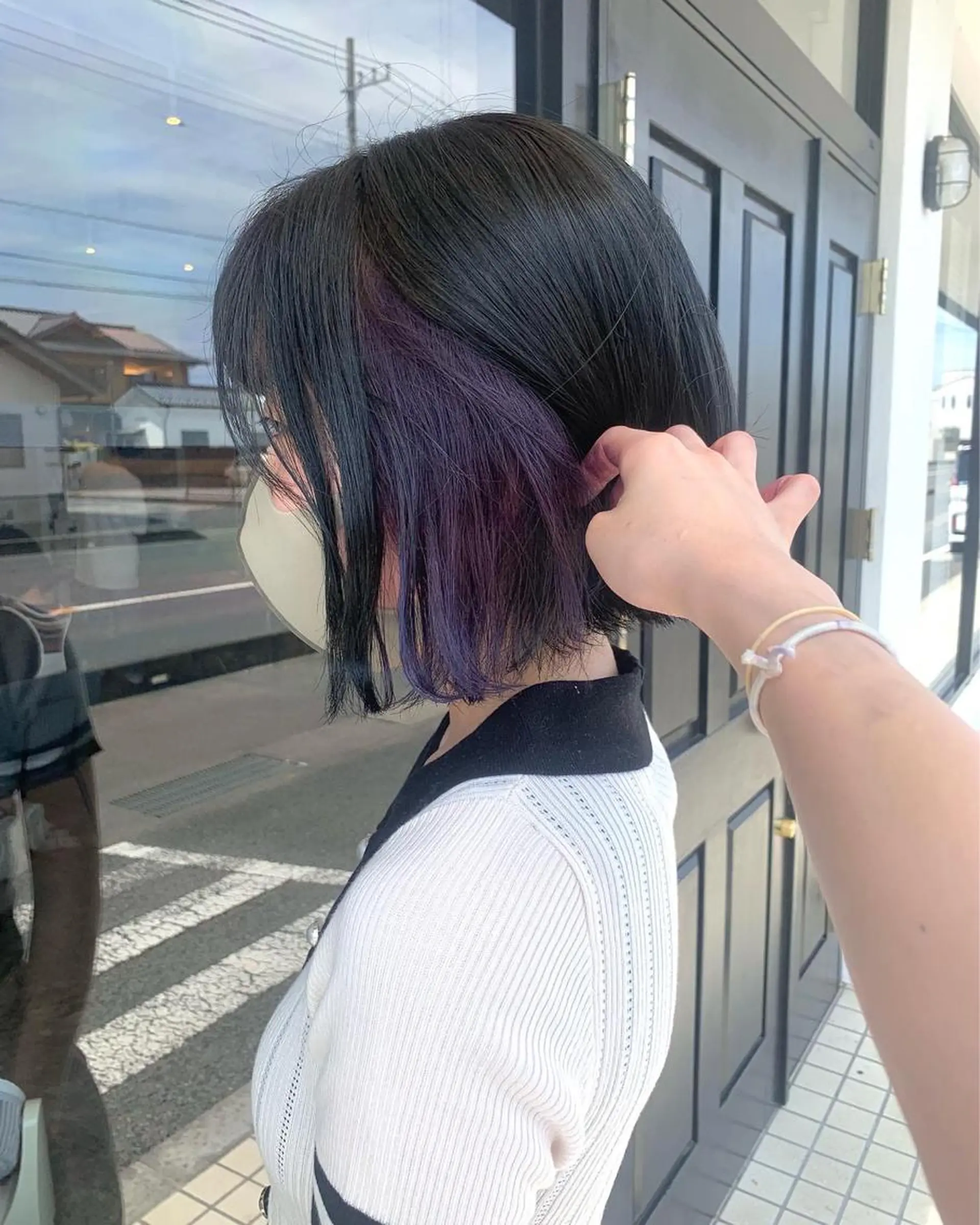 ショート カラー ブリーチ イヤリングカラー パープルカラー シルバー ヘアカラー ハイトーン職人💗 松本輝美のヘアスタイル