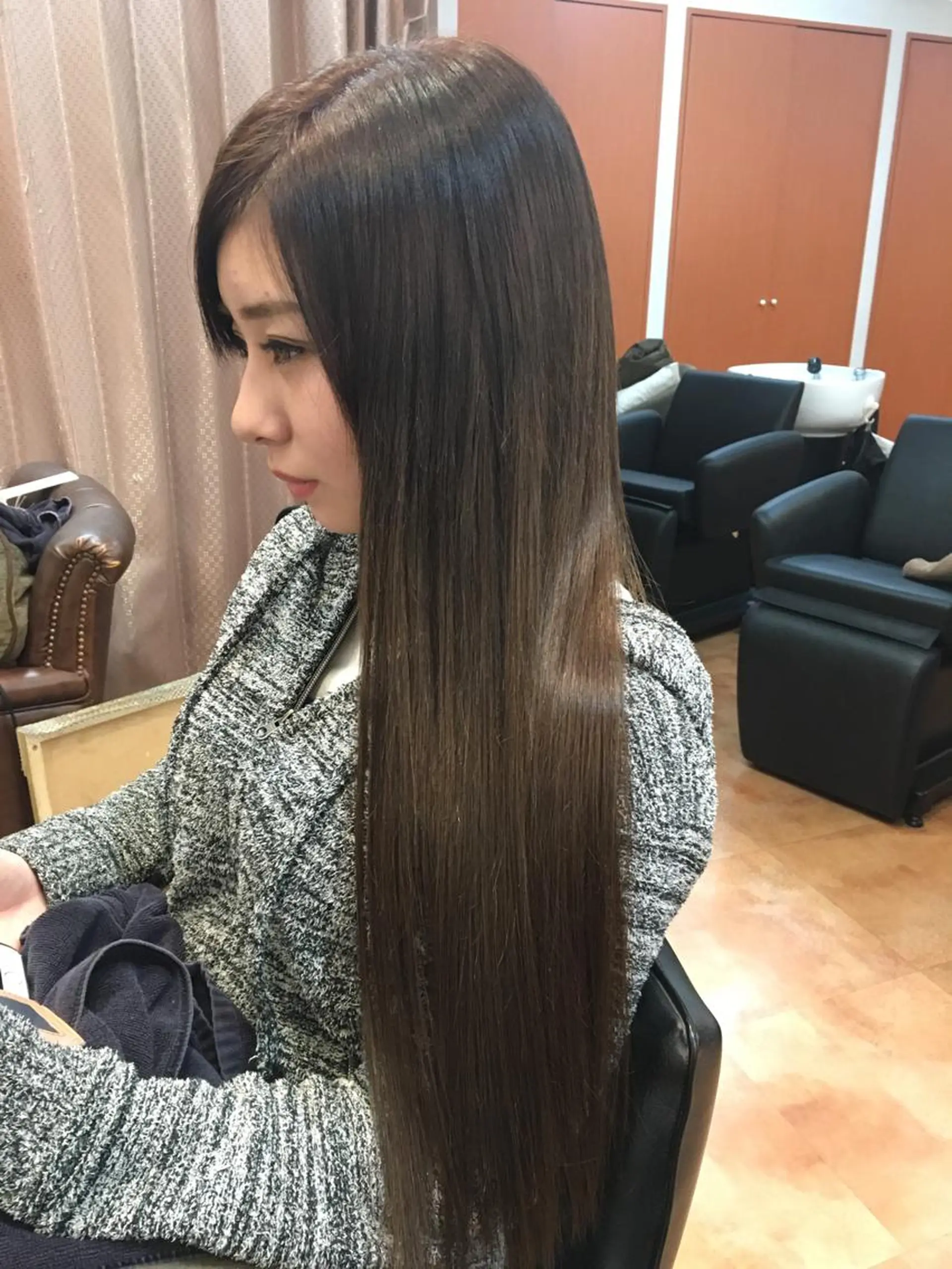 ロング シールエクステ エクステ LOCO Ko-kiのヘアスタイル
