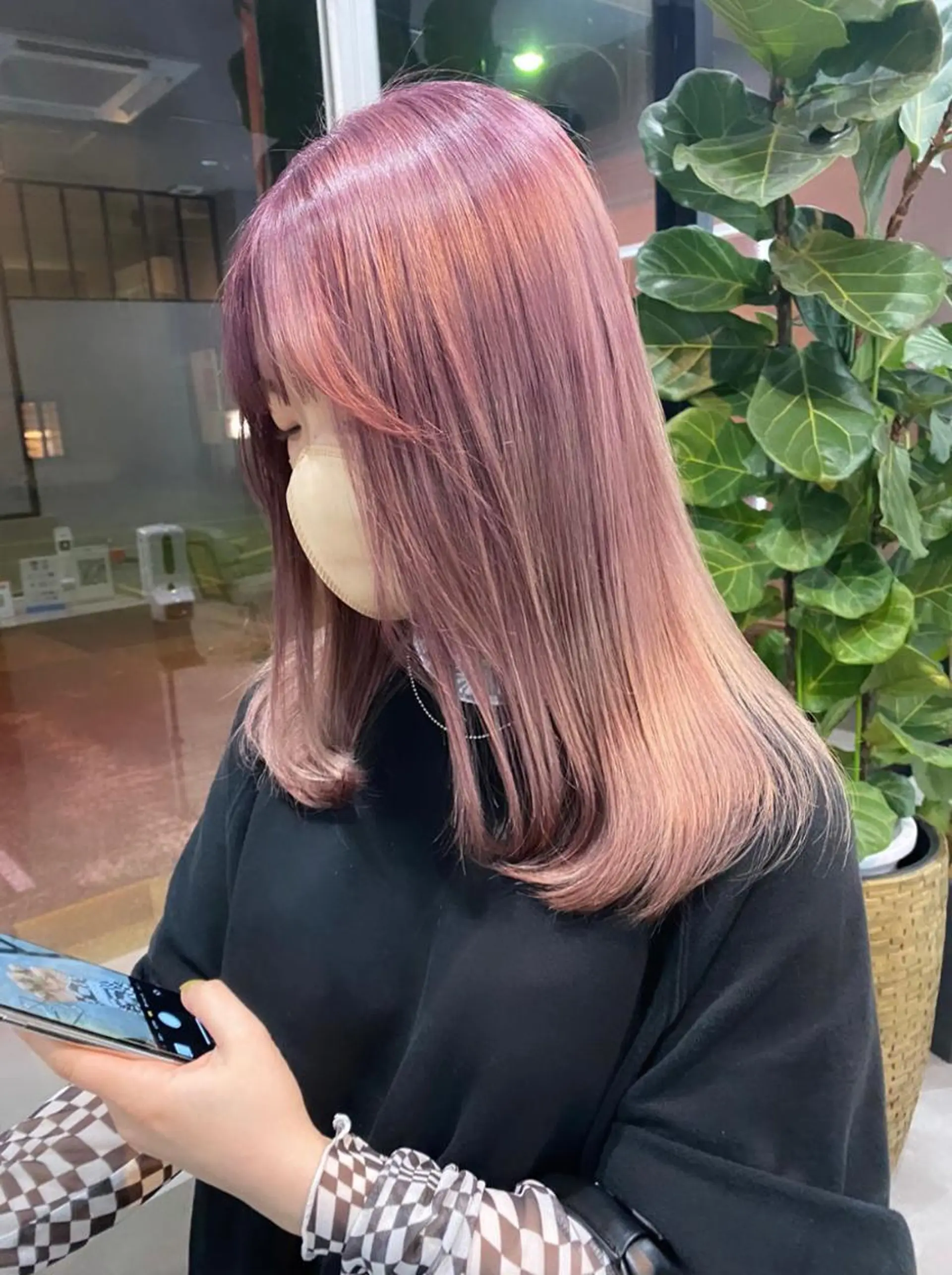 ロング カラー ヘアカラー mood alissaのヘアスタイル