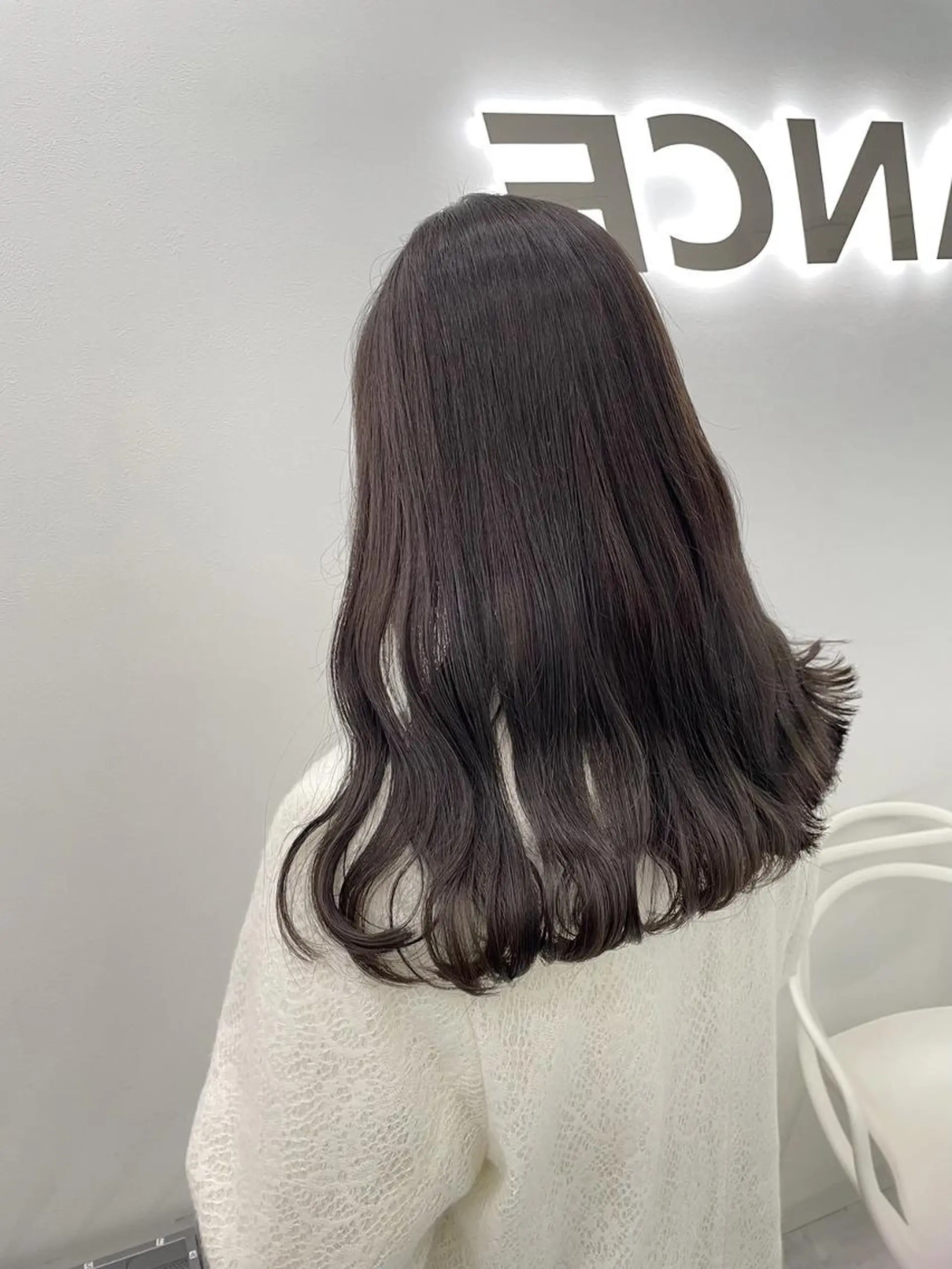 カラー 秋冬トレンドカラー 🩶韓国透明感🩶のヘアスタイル