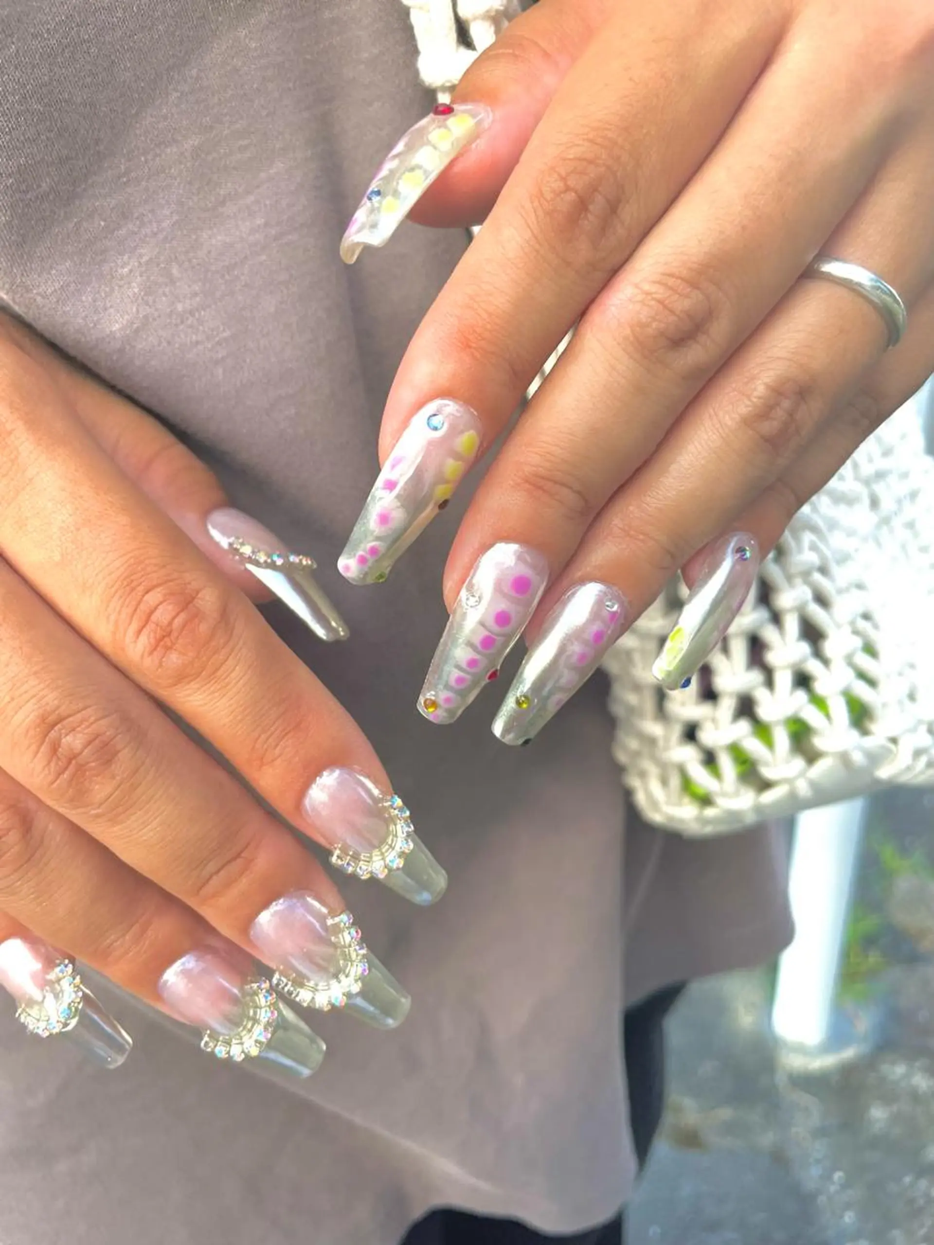 ネイル キラキラネイル ミラーネイル ニュアンスネイル Ri-e's nailのネイルデザイン