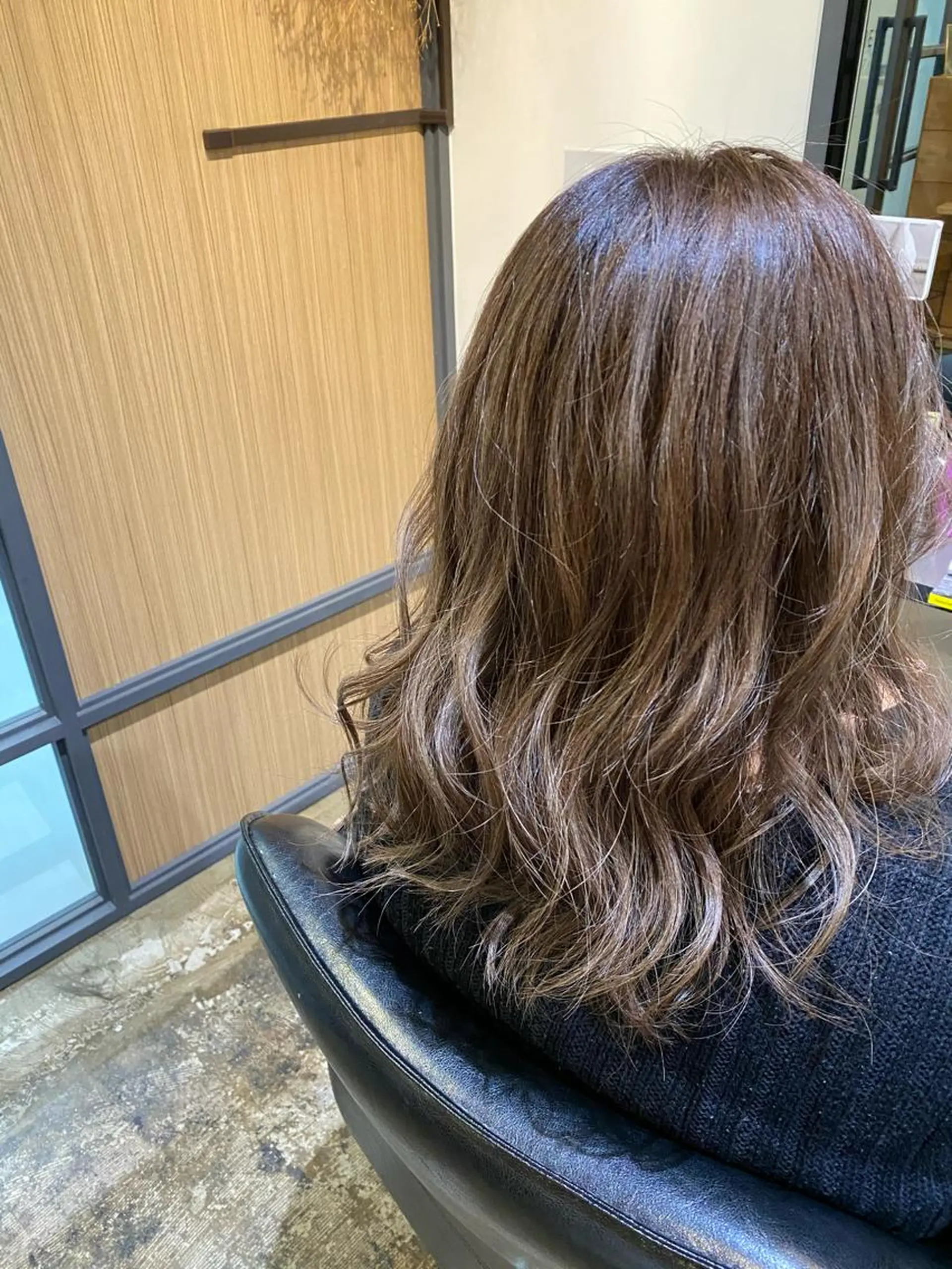 セミロング カラー TRUCK トラックのヘアスタイル