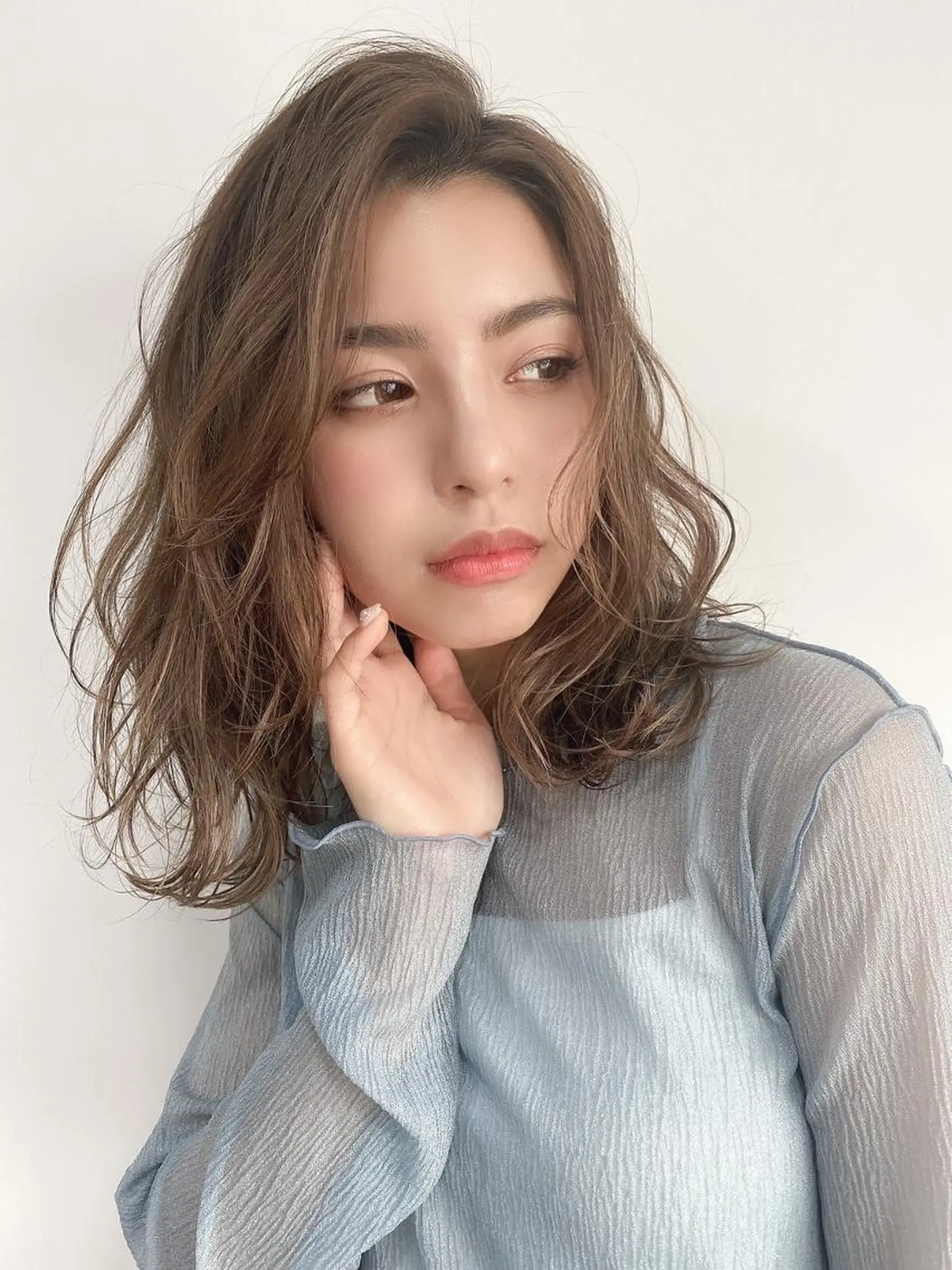 セミロング カラー オーガニックカラー 顔周りカット 小顔カット トリートメント ⭐️Shelter by TOKYO⭐️のヘアスタイル
