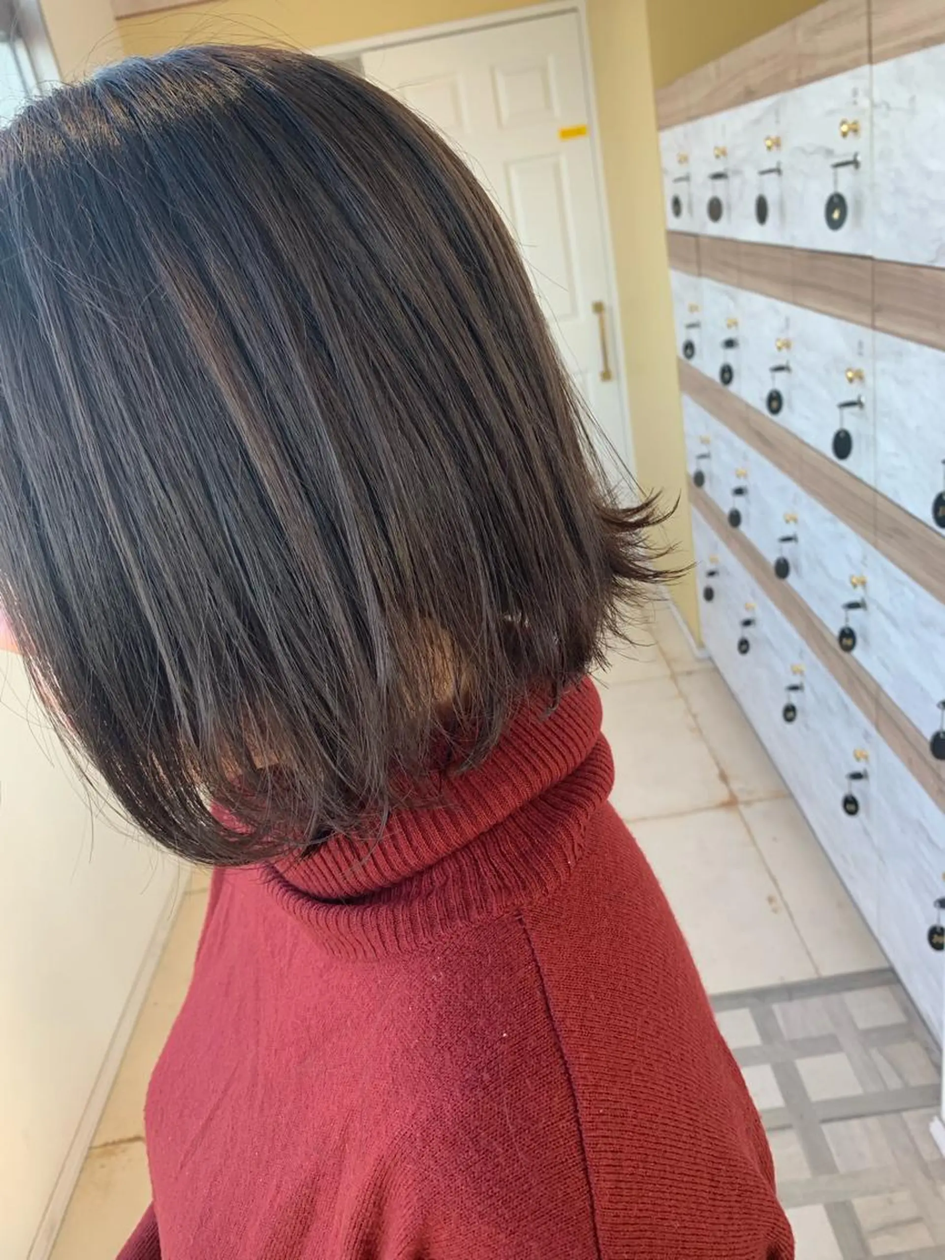カラー アッシュ ダークアッシュ 畠山 華奈のヘアスタイル