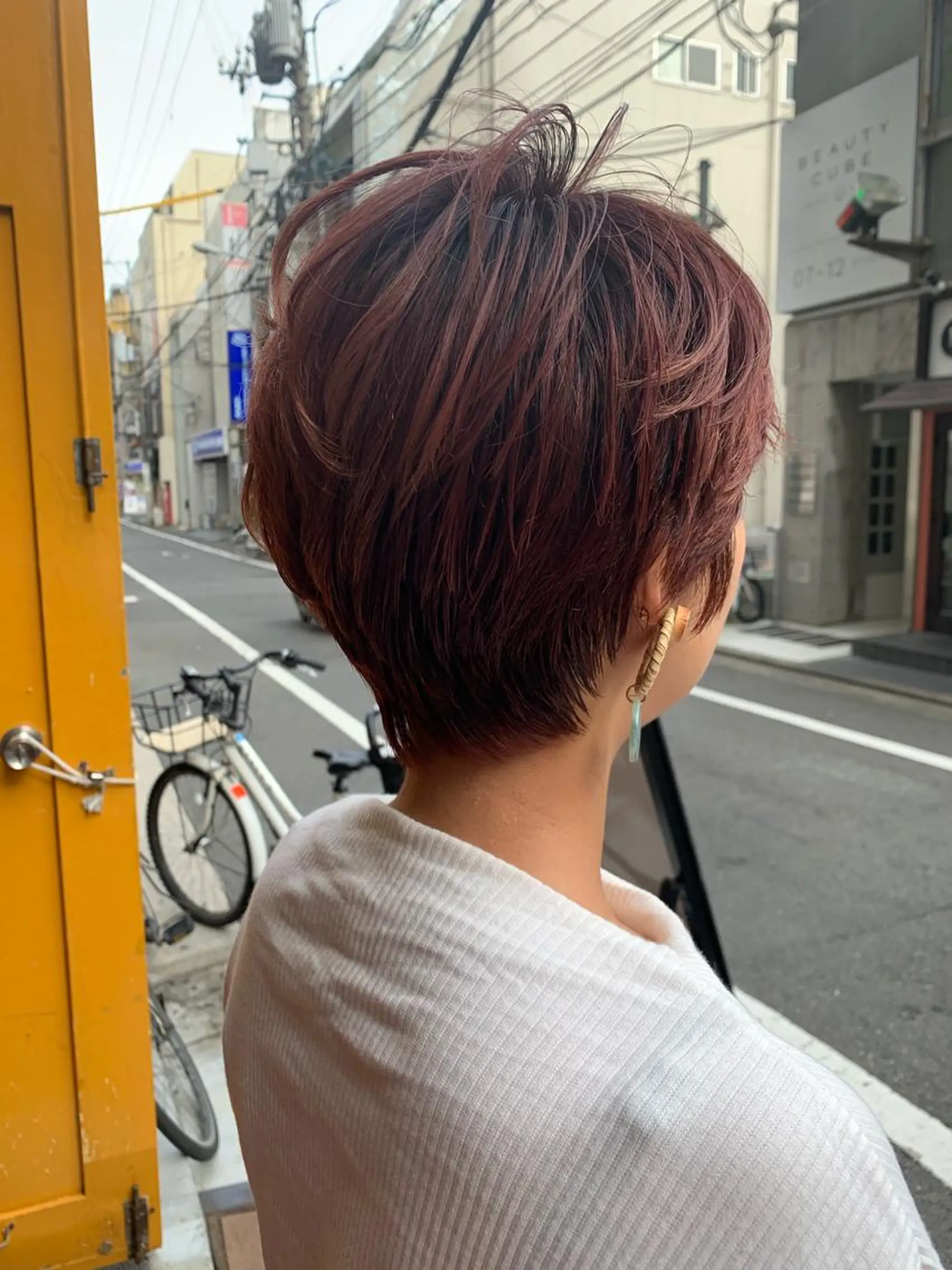 ショート カラー ピンクカラー ショートヘア カット ヘアカラー niche(ニーチェ)所属・落合 優樹のヘアスタイル