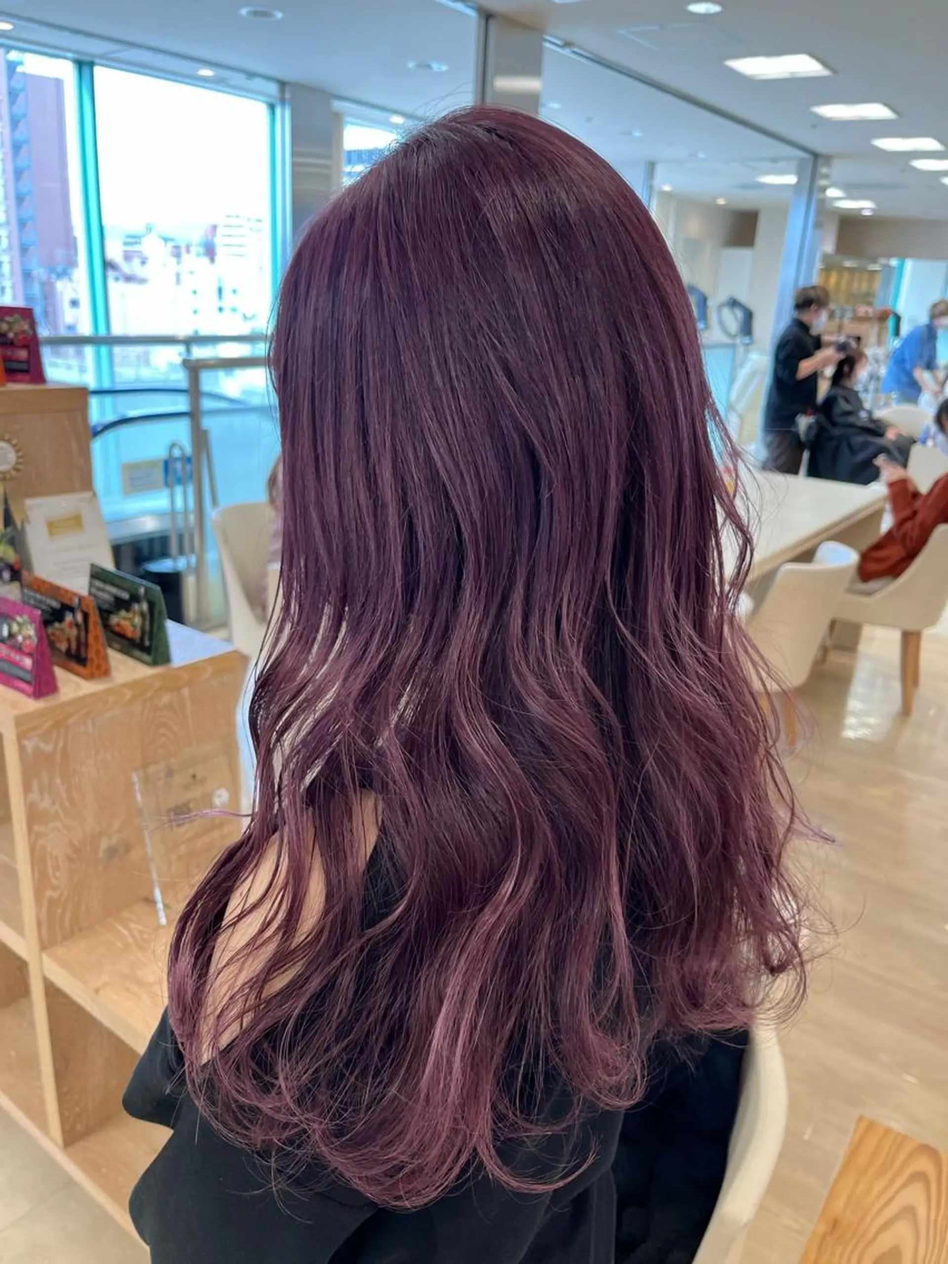 セミロング カラー カット ヘアカラー トリートメント m i k u🕊️ 韓国レイヤー/暖色のヘアスタイル
