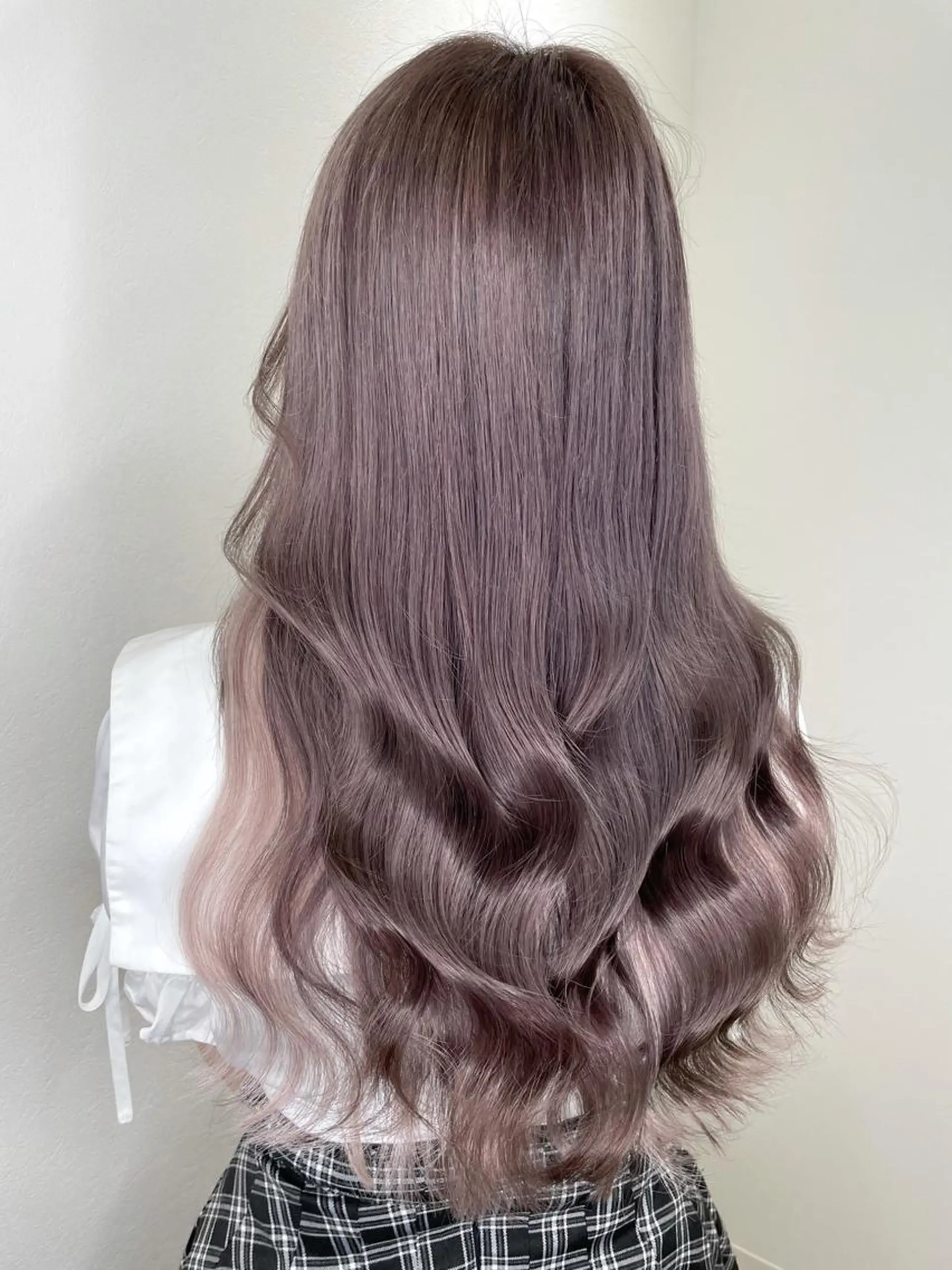 セミロング カラー アッシュ パープルカラー エクステ 池袋🧡ダブルカラー /馴染ませエクステのヘアスタイル