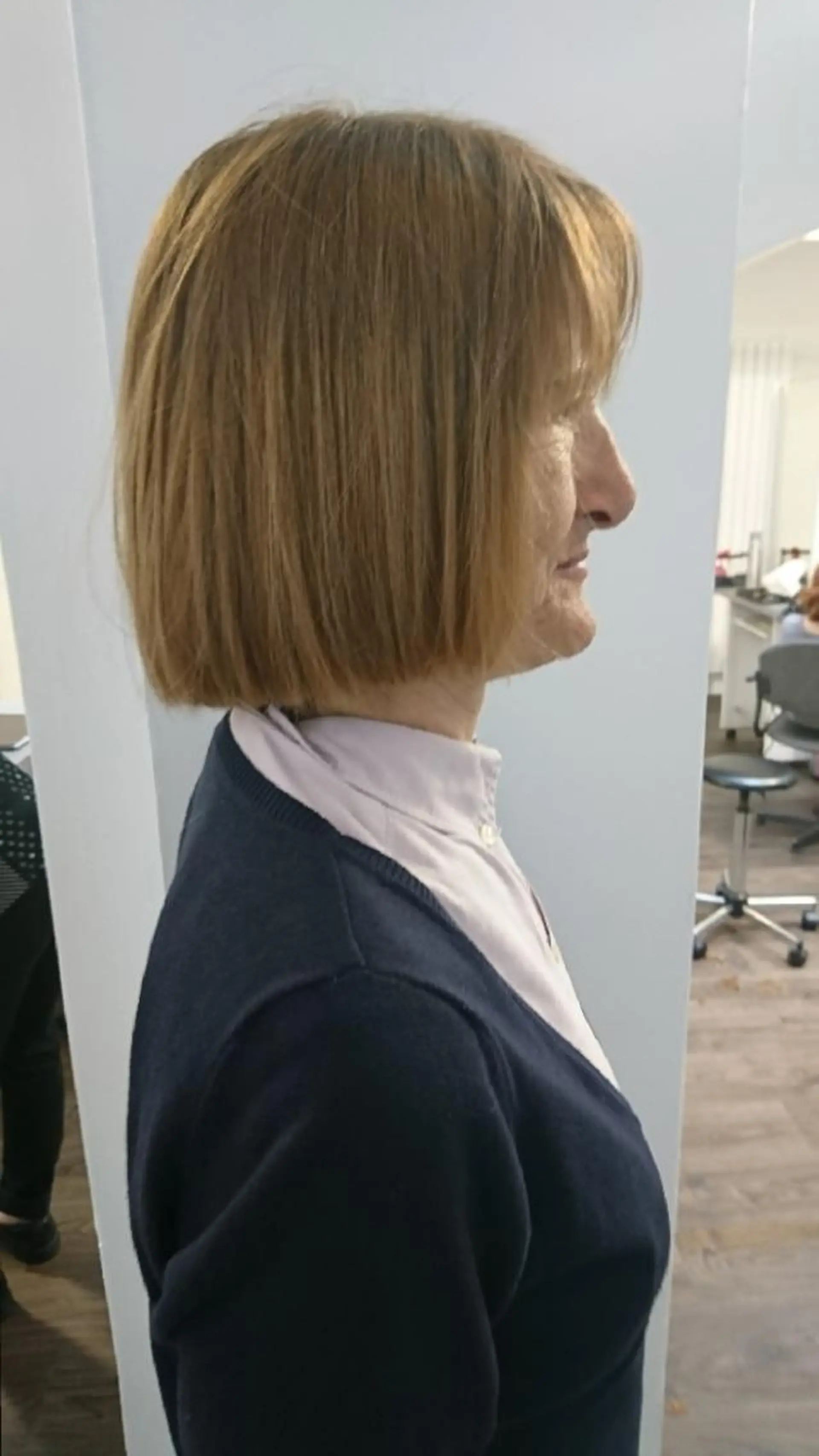 ショート 齋藤 愛美のヘアスタイル