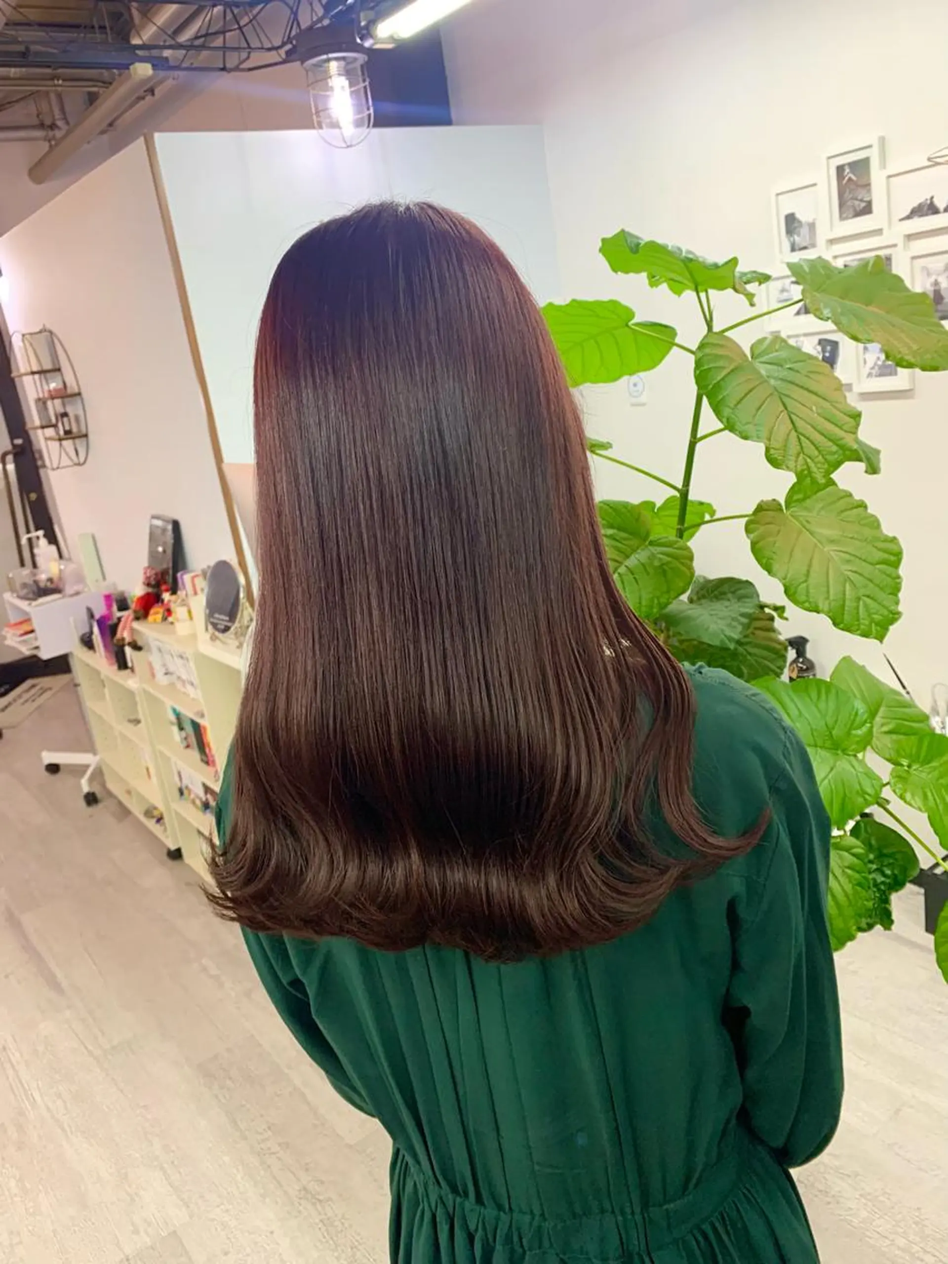 ロング カラー カット ヘアカラー トリートメント 坂井 水菜美のヘアスタイル