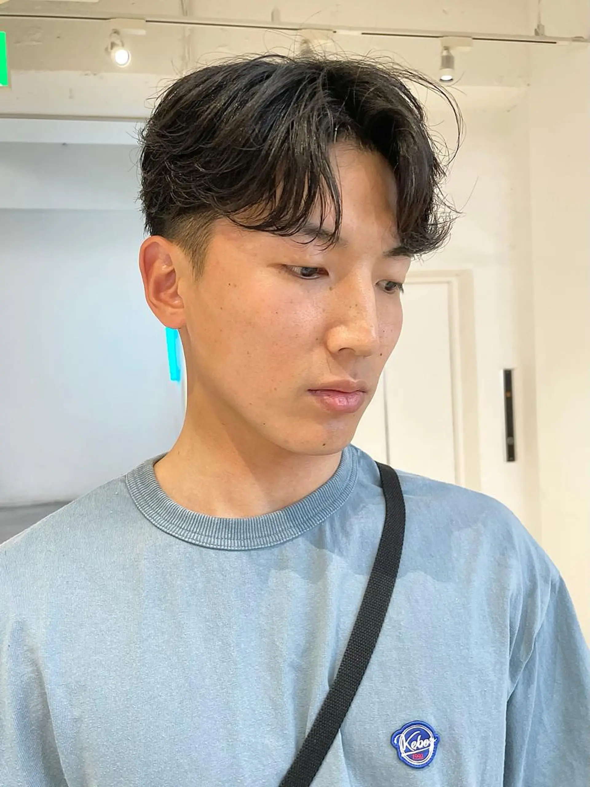 ミディアム パーマ メンズ カット パーマ 🇰🇷カルマパーマ kaito🇰🇷のヘアスタイル