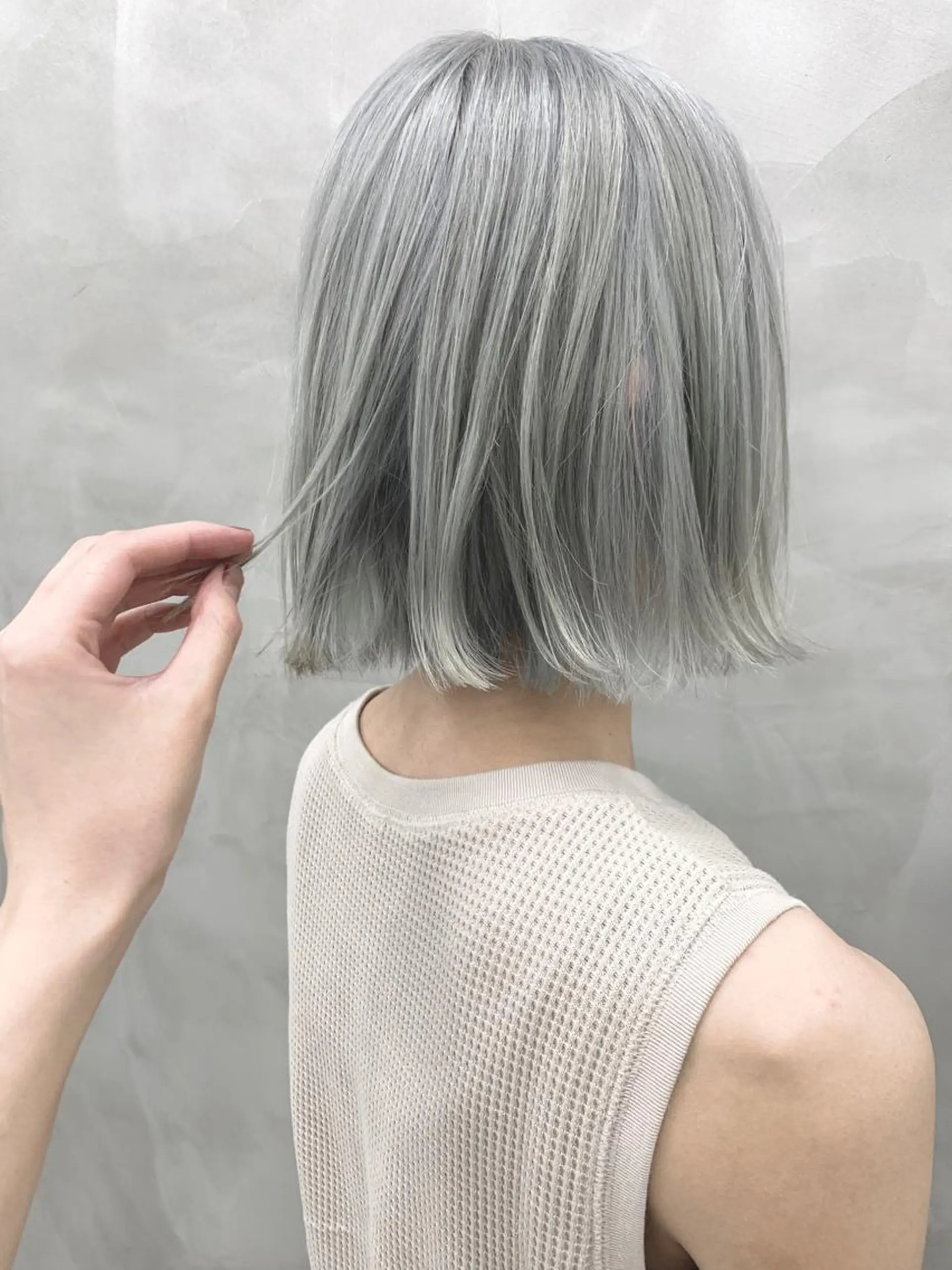 ミディアム カラー ブームボックス所属・🐝ハイトーンカラー hachi🐝のヘアスタイル