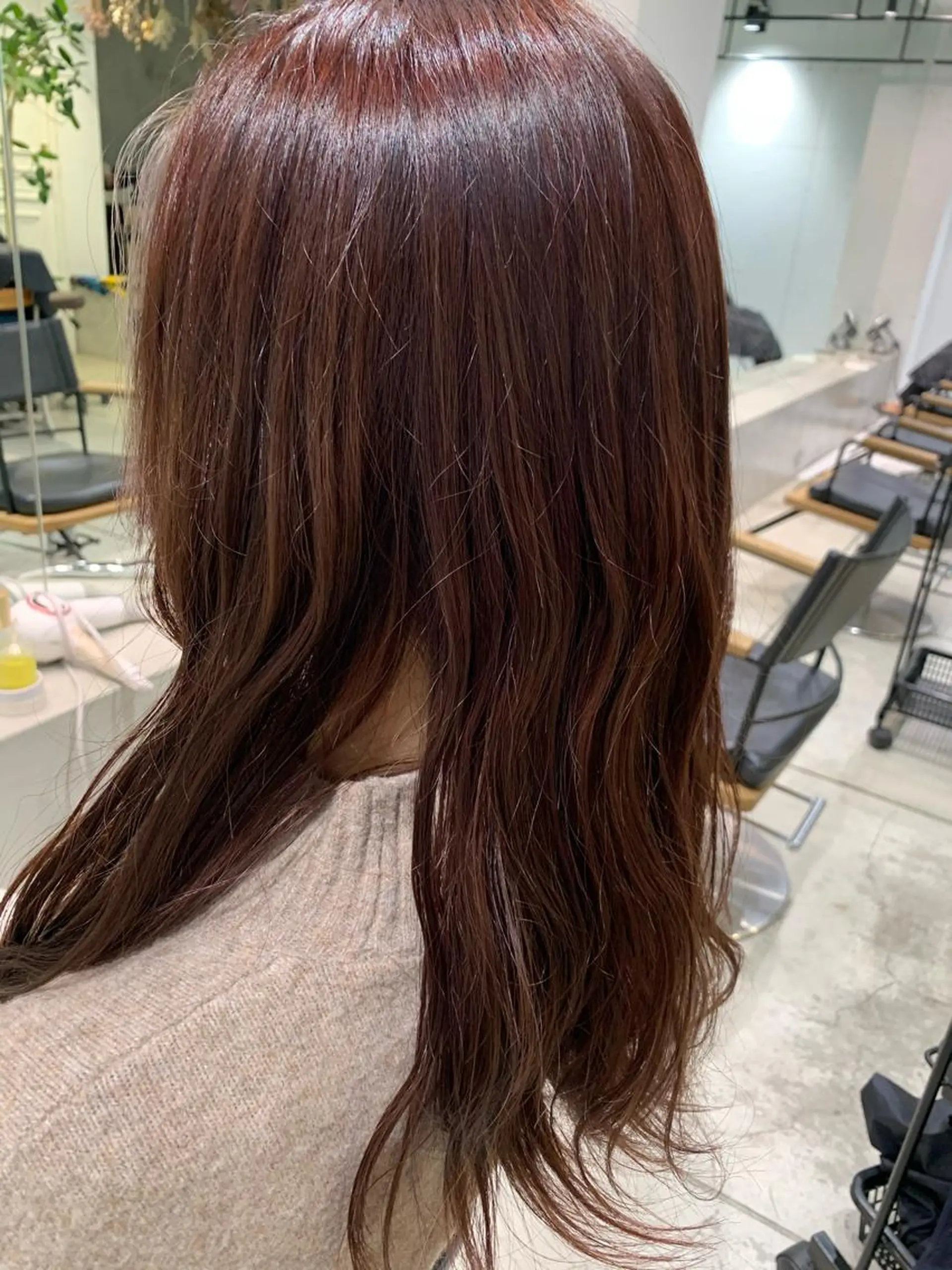 ロング カラー ヘアアレンジ ミストバング  フェイスフレーミング メンズパーマの達人 🌟川内絵人のヘアスタイル