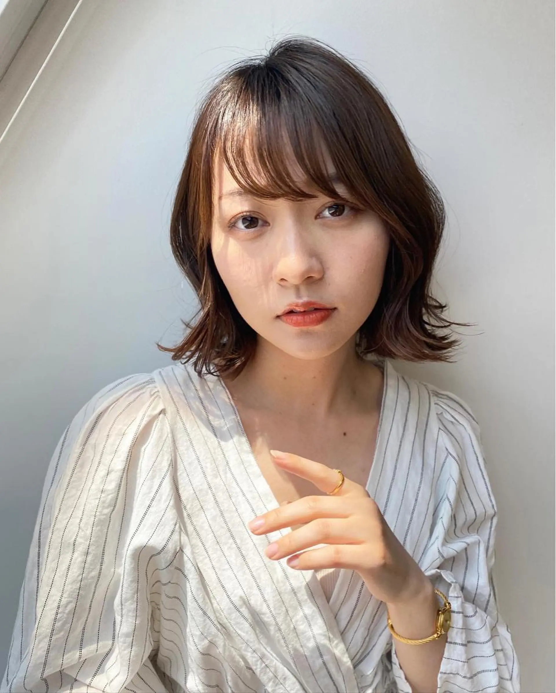 ミディアム ボブ くびれヘア カット 🌼渋谷韓国ヘア 桑尾幸奈🌼のヘアスタイル