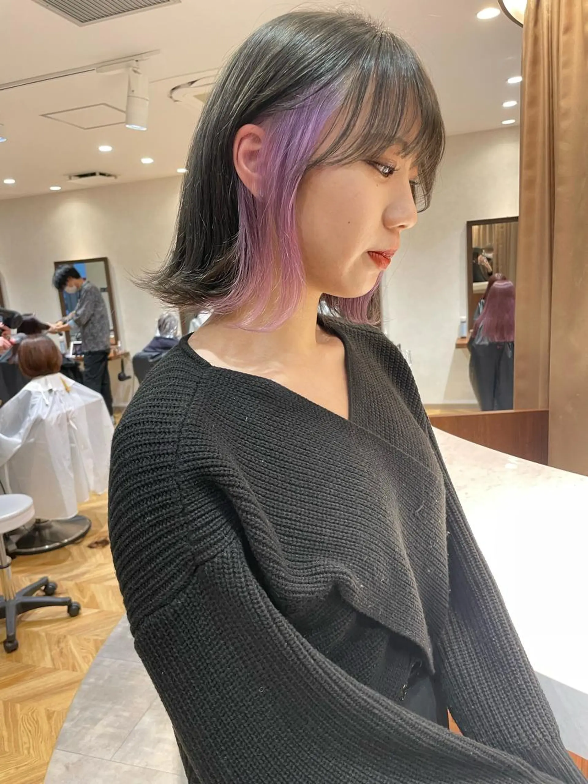 ミディアム ViVIE所属・VIVIE天神 ブリーチのヘアスタイル