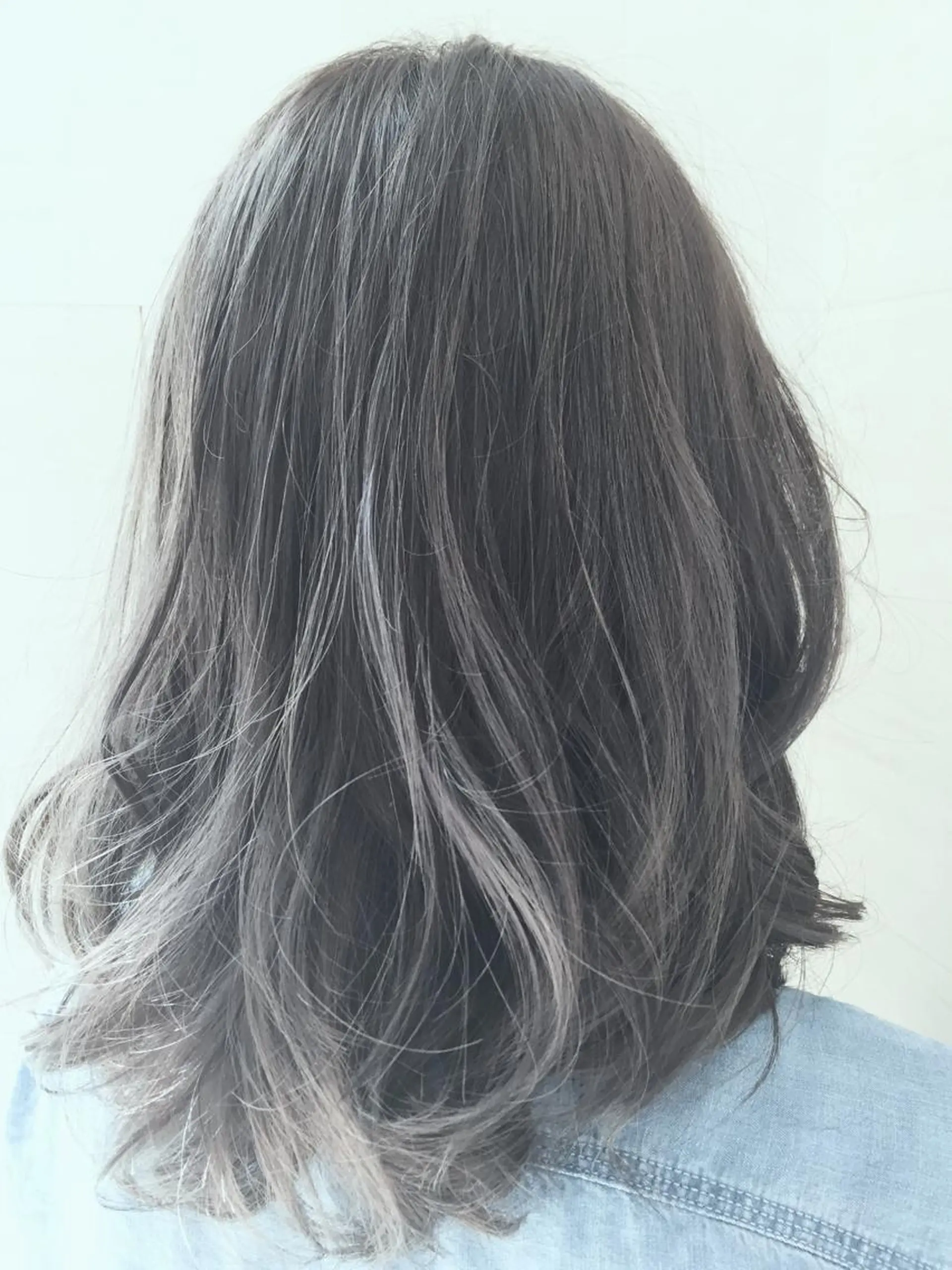 ミディアム カラー ブリーチ グレージュ Lee枚方所属・今里 弘樹のヘアスタイル