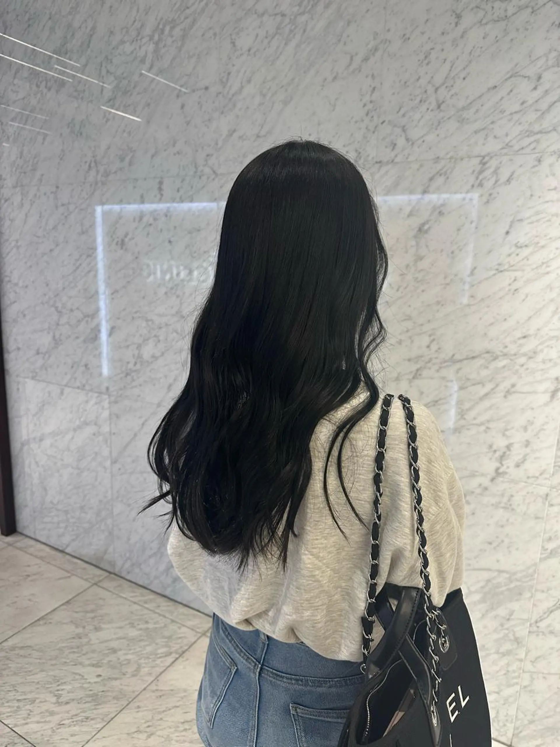 ロング 韓国風ヘア La tienne igrek所属・髪質改善🪞 川村恵理華のヘアスタイル