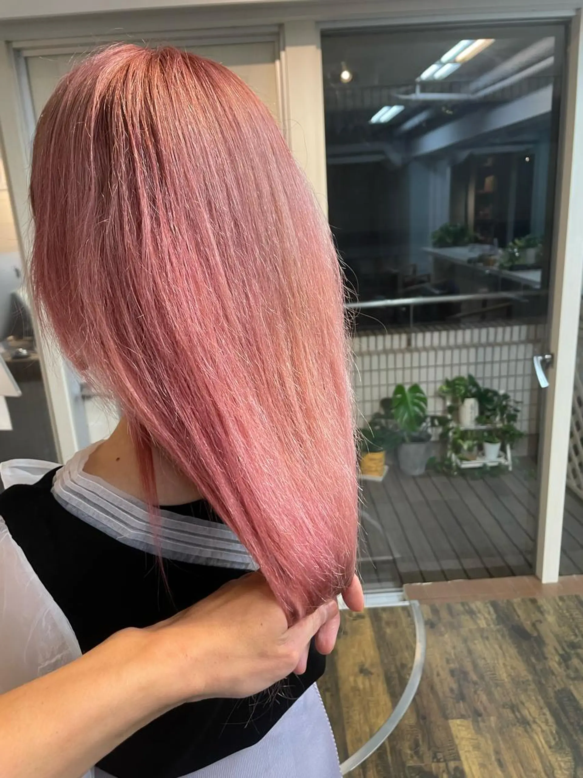 ロング salowin 原宿店所属・髪質改善ULTOWA 縮毛矯正モリムラのヘアスタイル