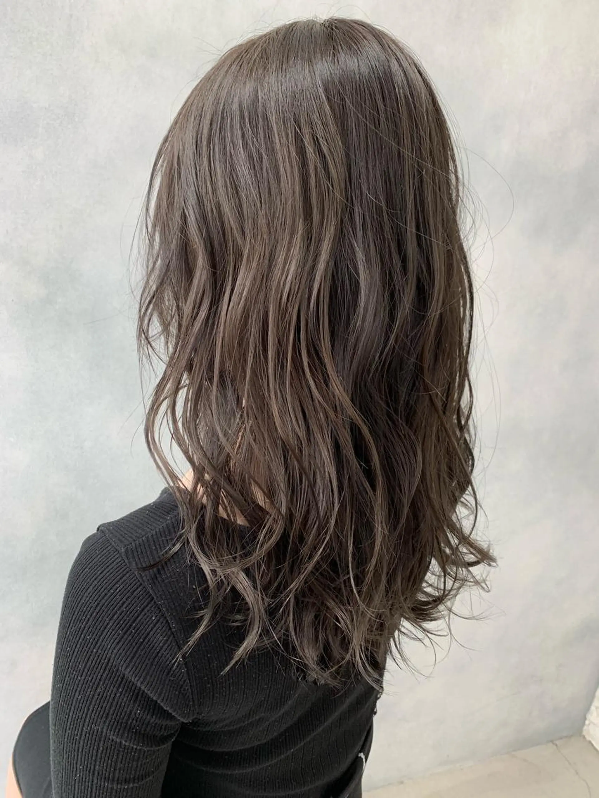 ロング カラー 透明感カラー t.a.g所属・韓国レイヤー×艶髪 ハイトーンRyukiのヘアスタイル