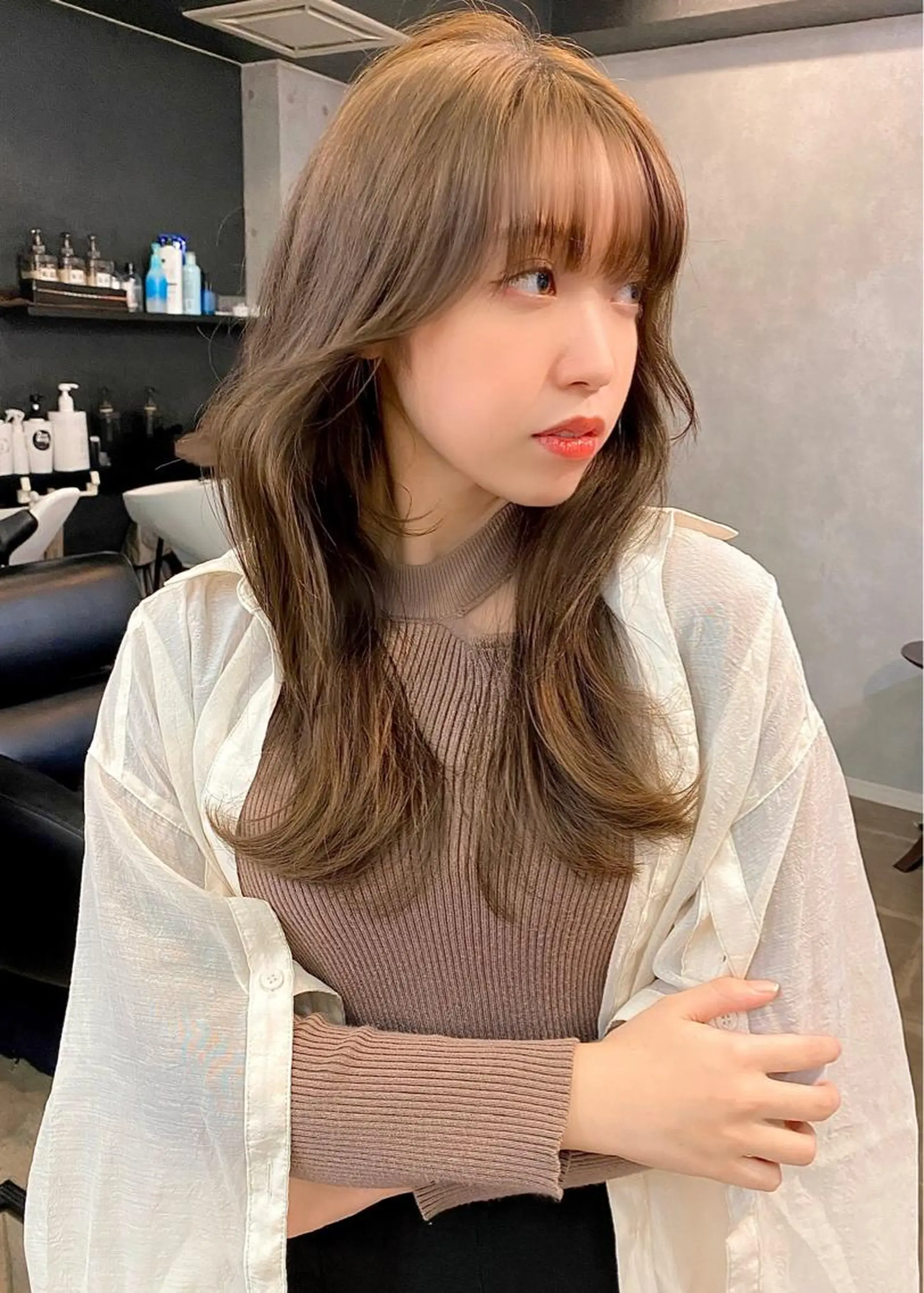 セミロング ボブ くびれヘア エギョモリ タンバルモリ 韓国風ヘア カット ヘアカラー トリートメント 大人可愛いヘア 大田のヘアスタイル