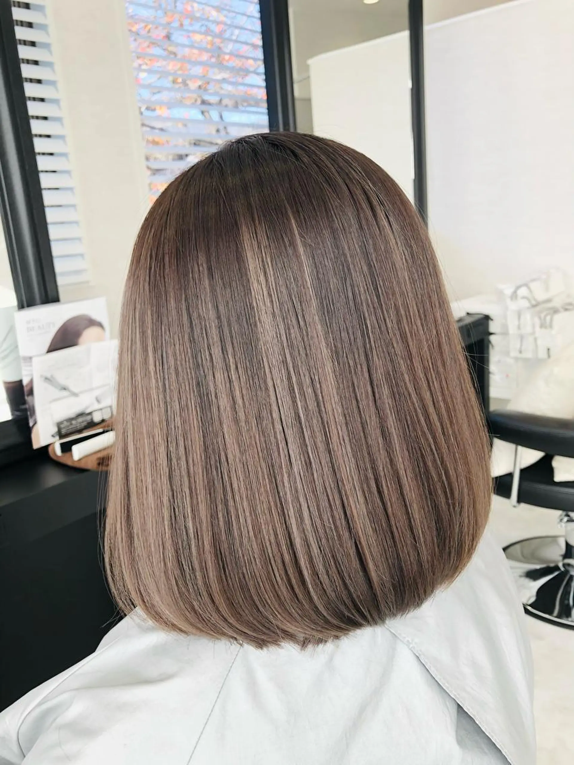 ミディアム PERFECTION【パーフェクション】所属・N ミジーのヘアスタイル