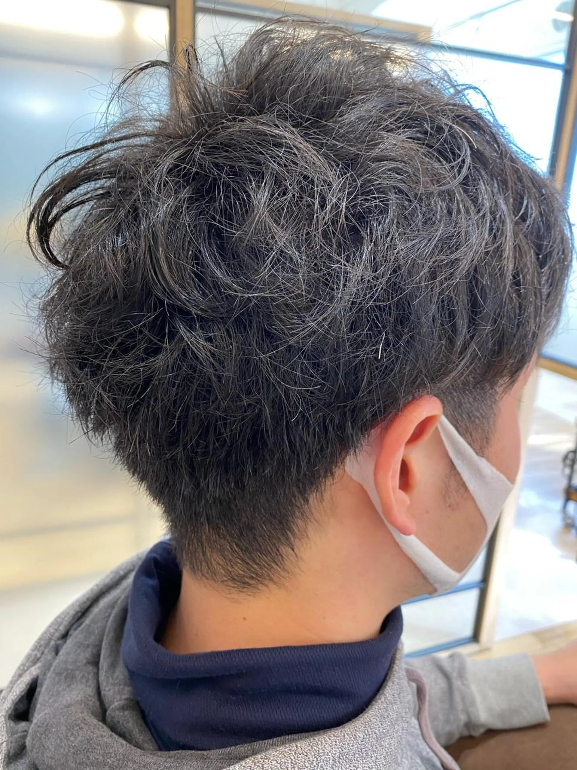 ショート メンズ くせ毛 サイトウ ナツキのヘアスタイル