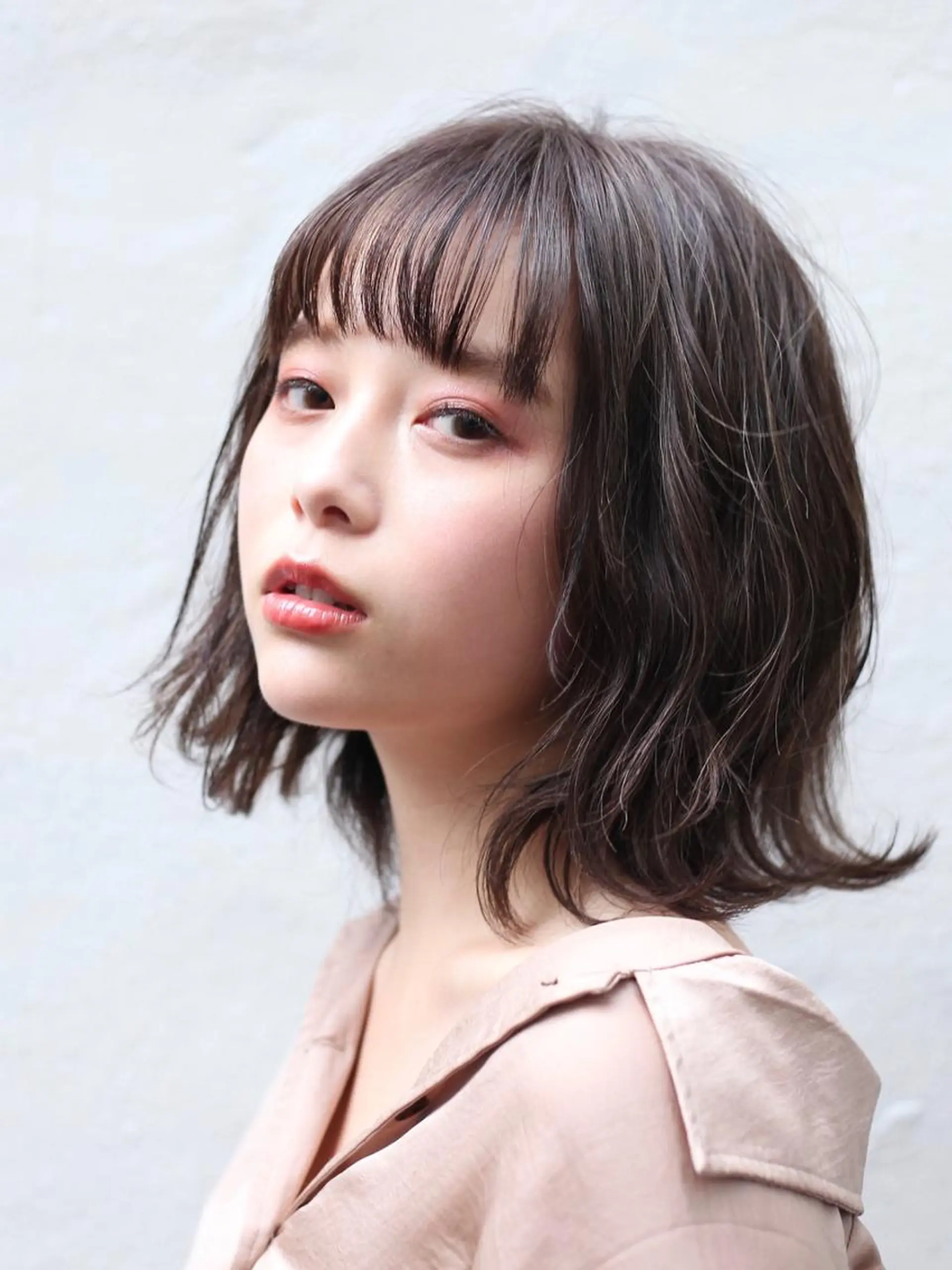 ミディアム ルシードスタイル REVEのヘアスタイル