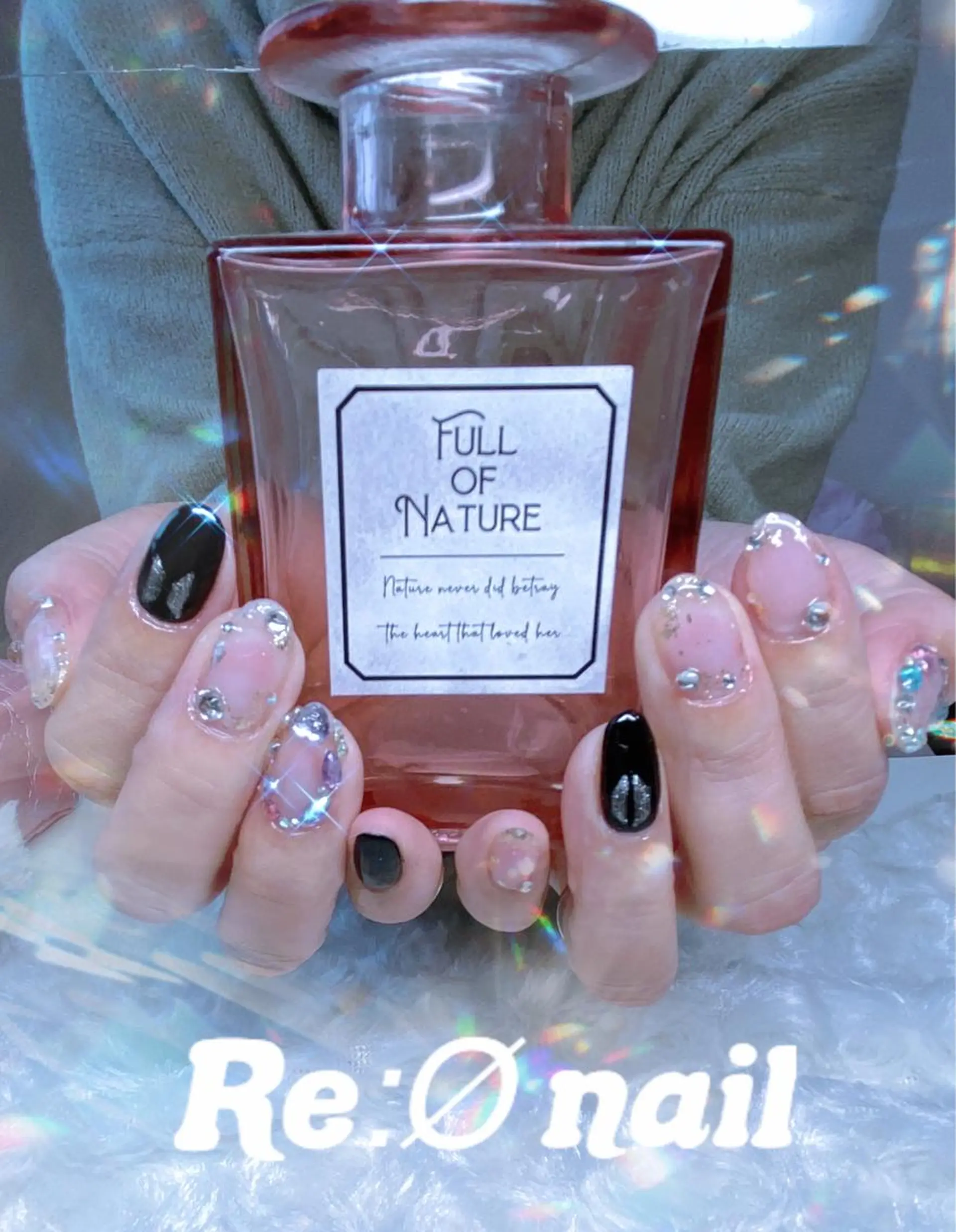 ネイル アートネイル ストーンネイル Re:Ø nail 🩵TSUJIのネイルデザイン