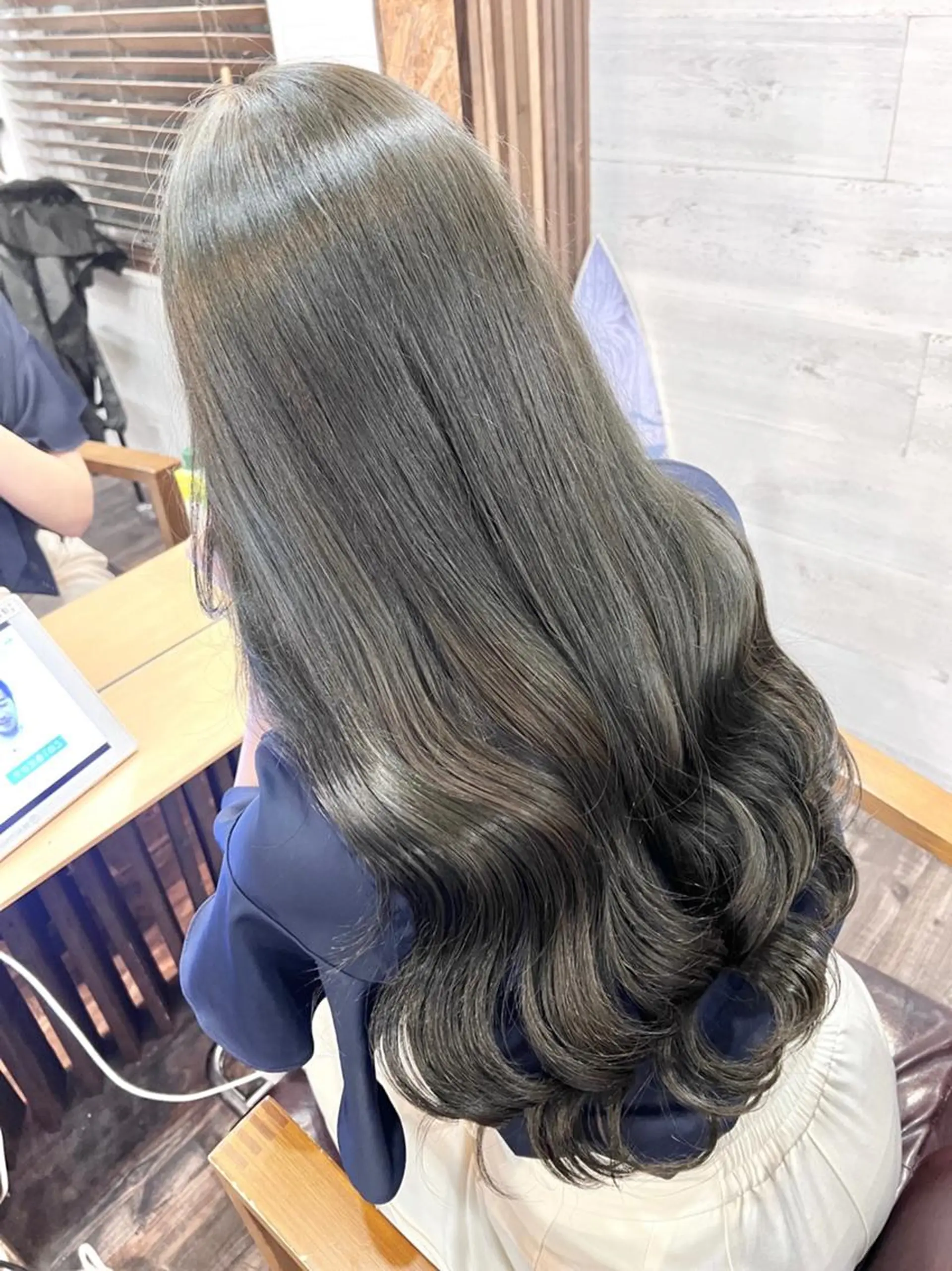ロング カラー カット ヘアカラー トリートメント プチプラ&ハイクオ リティ✰Lilly✰のヘアスタイル