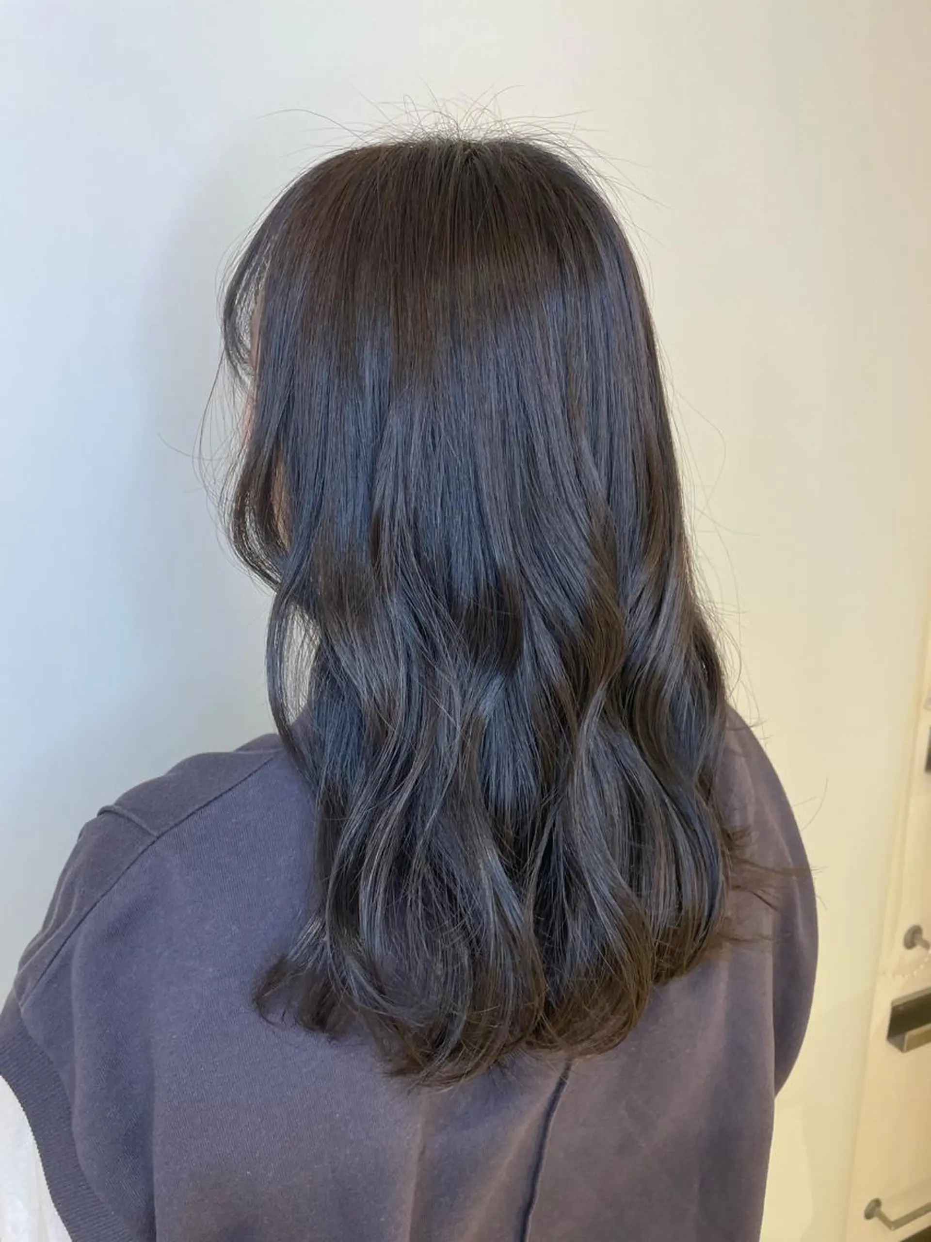 カラー 久永 菫のヘアスタイル