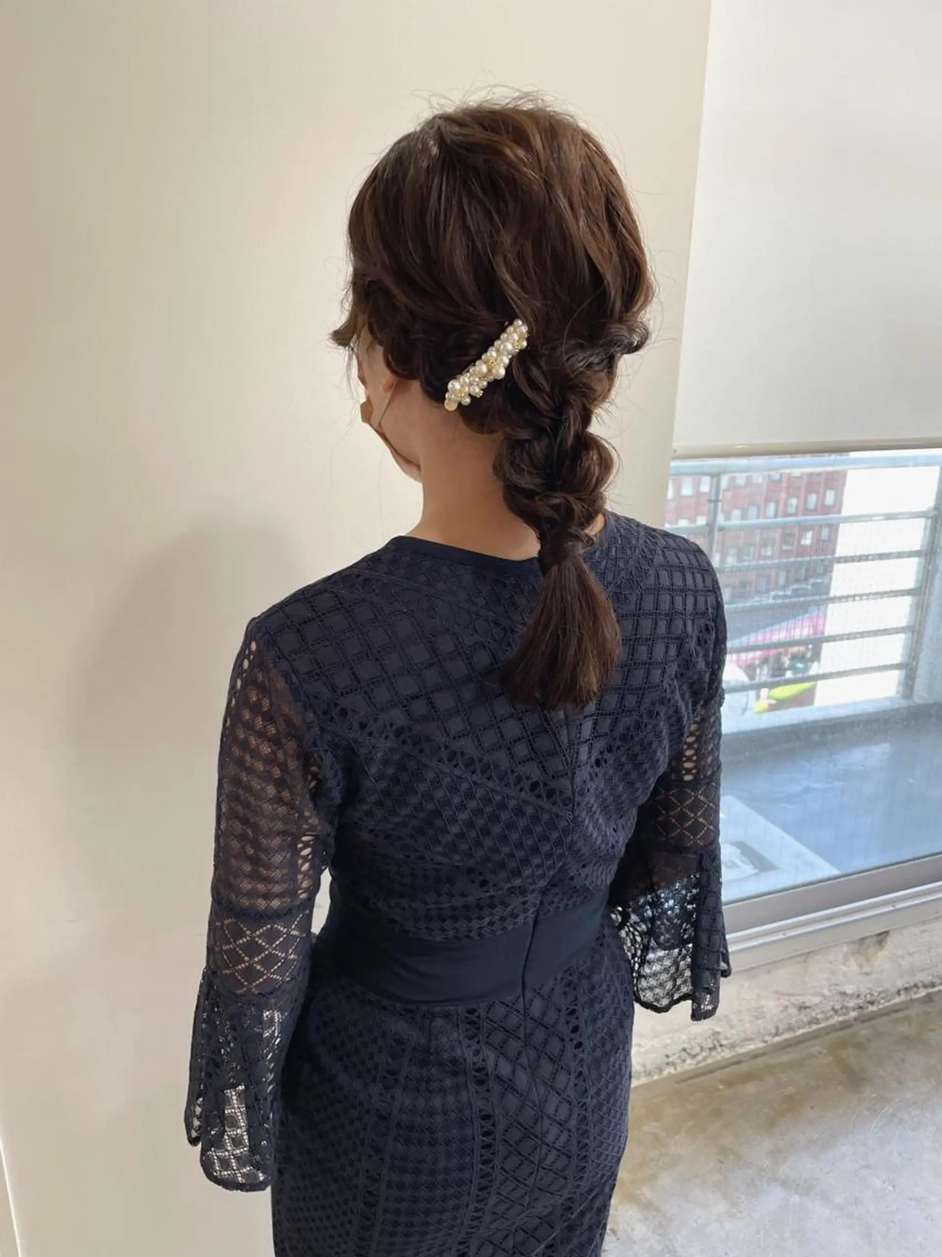 セミロング ヘアセット MIOベージュカラー 柔らかいカラーのヘアスタイル
