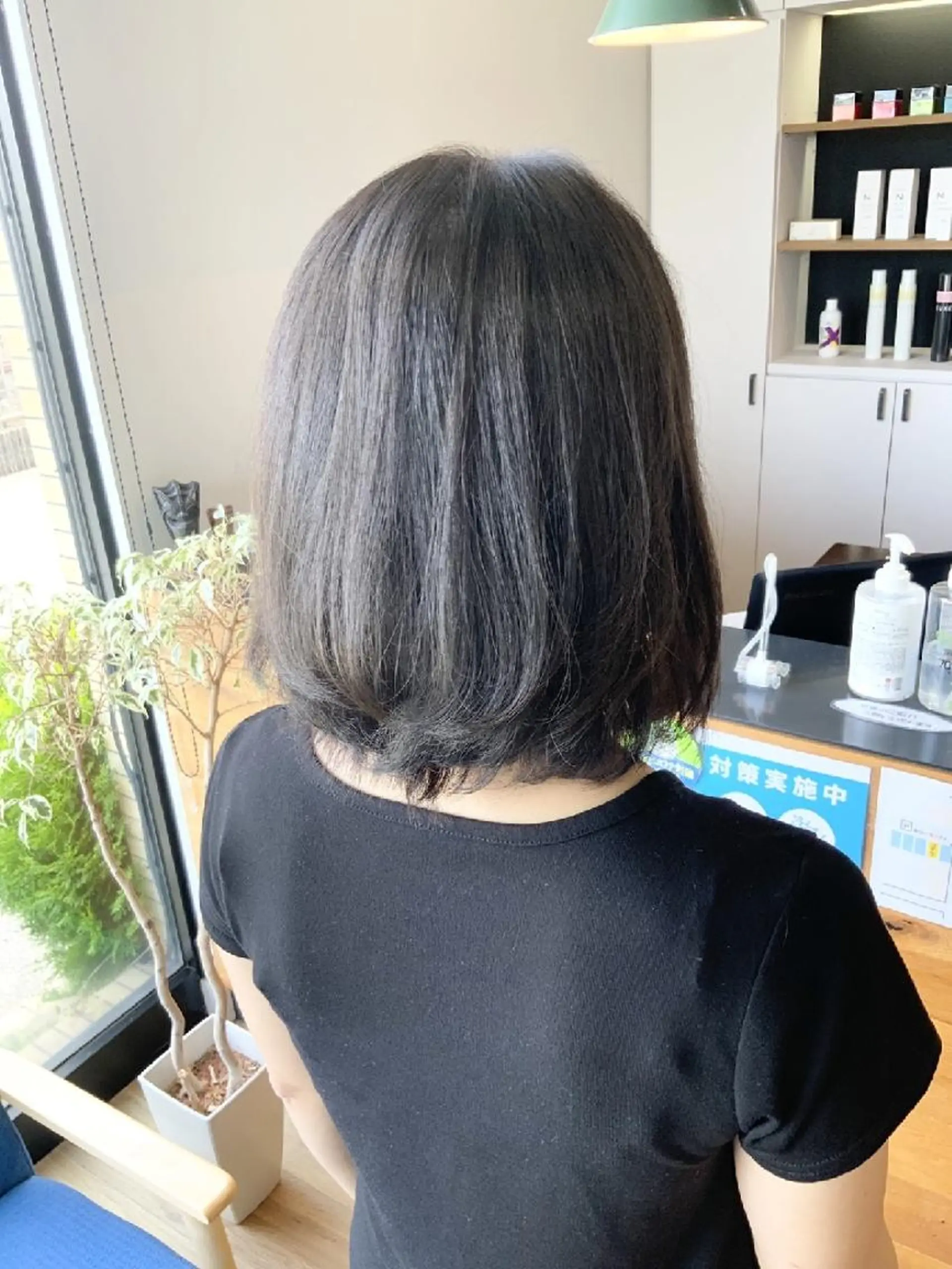 カラー アッシュ 透明感カラー オレンジ 堀 望美のヘアスタイル