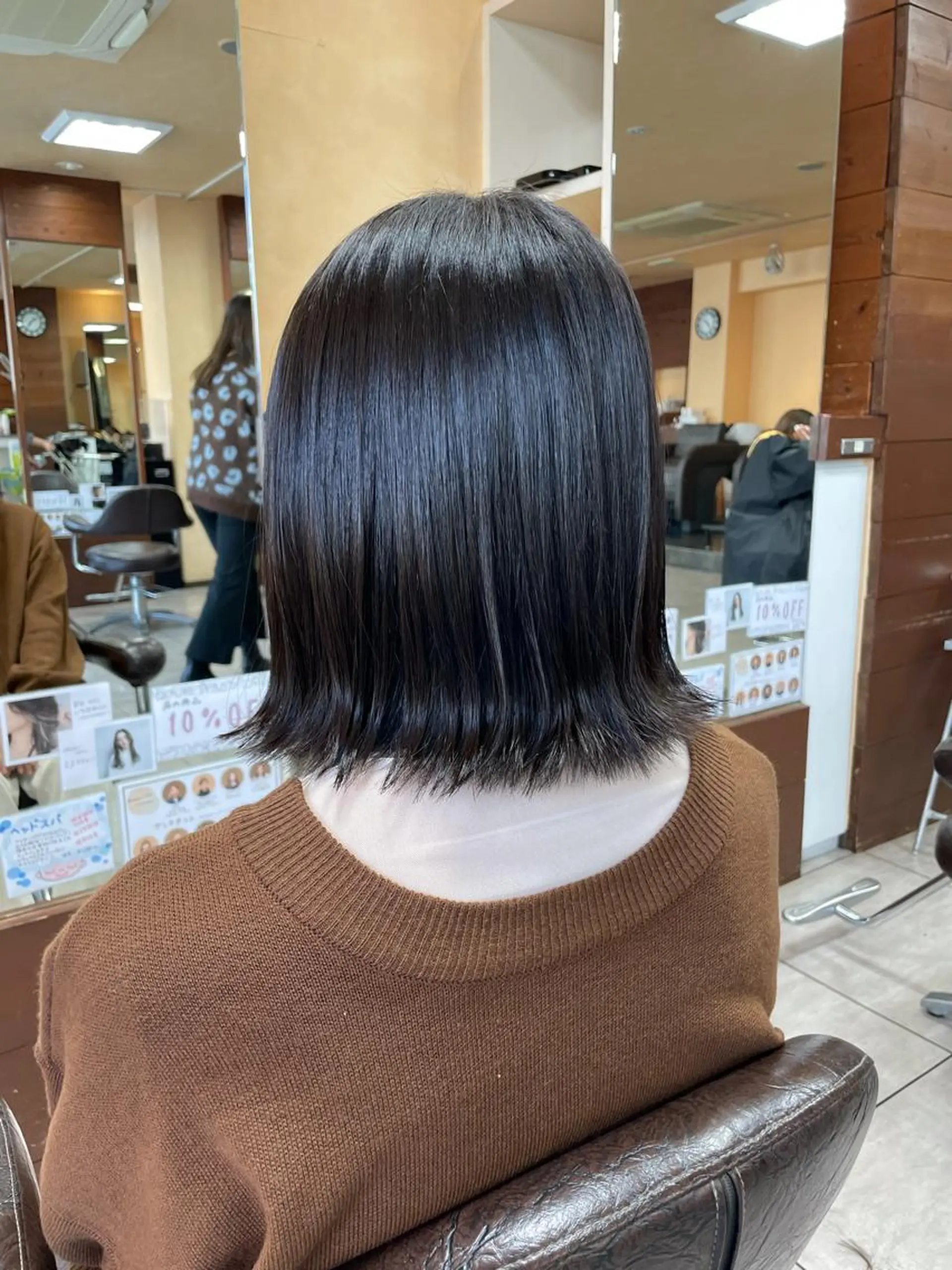 ミディアム カラー 外ハネヘア カット ヘアカラー 【brace小阪店】 店長   村上直也のヘアスタイル
