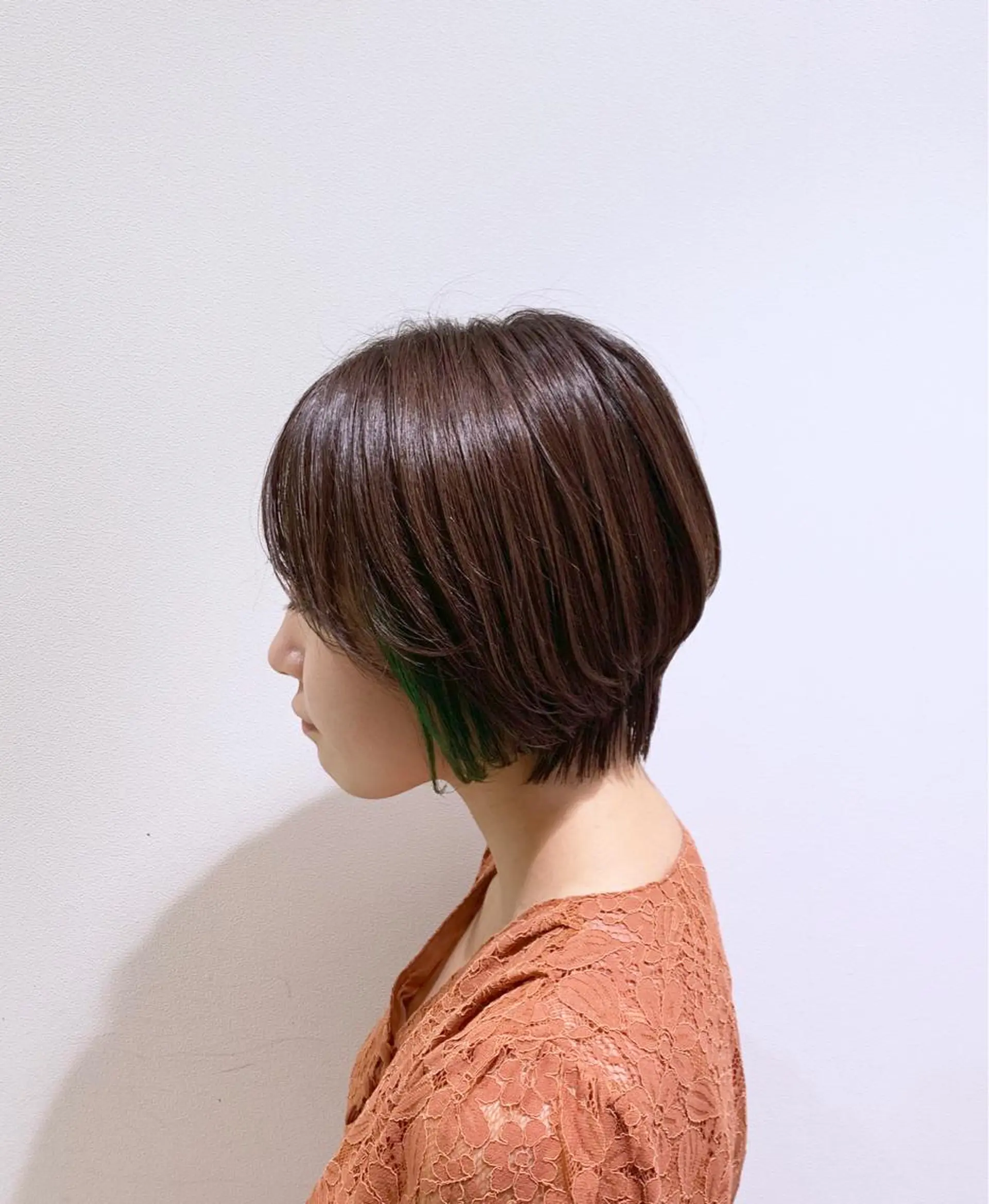 ショート アッシュ アッシュブラウン ショートヘア カット ヘアカラー ショート、ボブ/ 川鍋薫のヘアスタイル