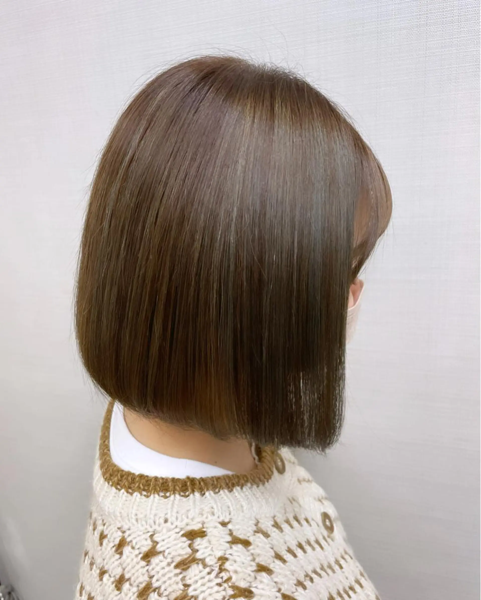 ミディアム ボブ カット ヘアカラー トリートメント 近藤 楓花のヘアスタイル