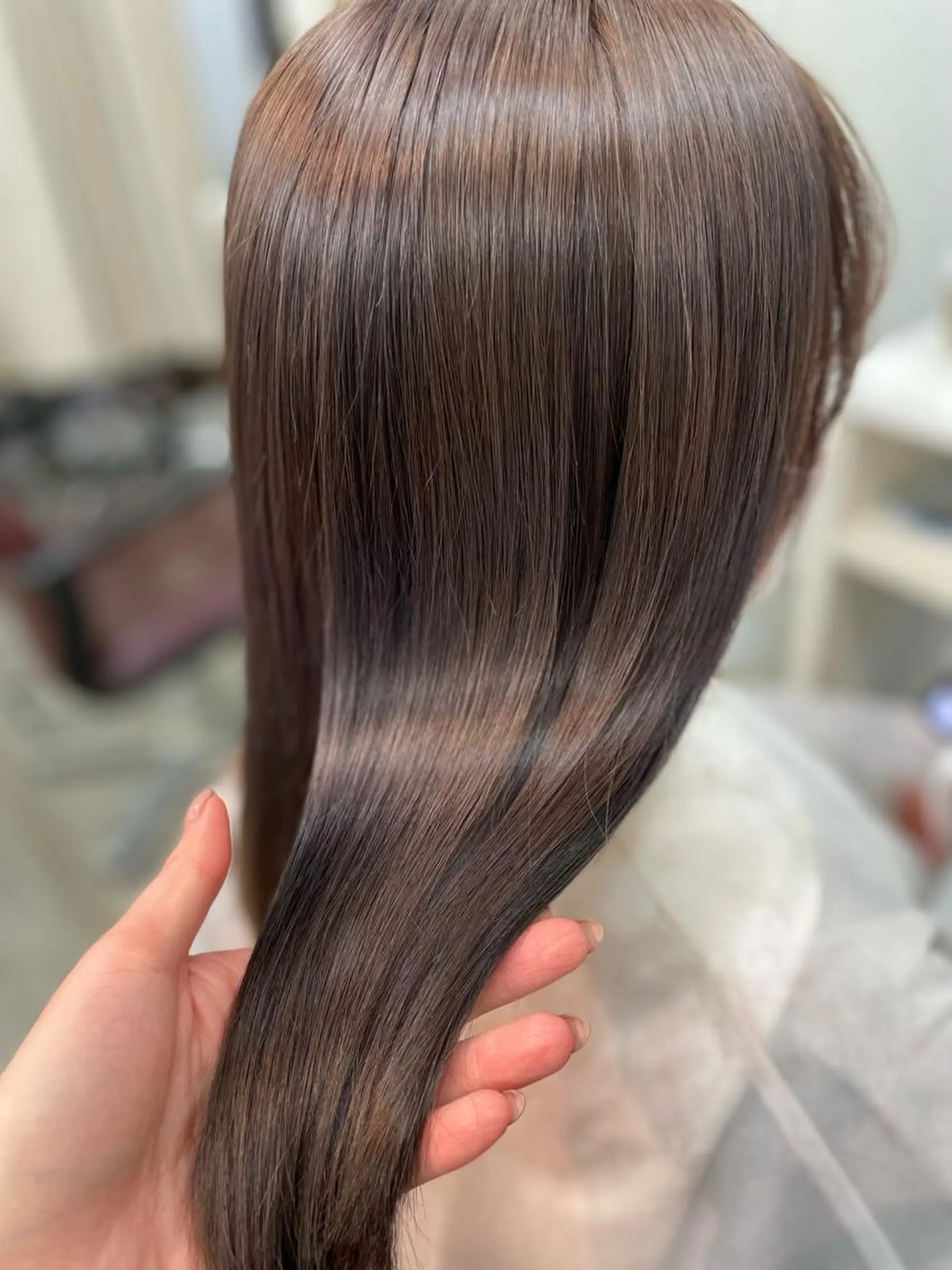 セミロング カラー ヘアカラー トリートメント 韓国ヘア🤍髪質改善 🇰🇷AKANEのヘアスタイル