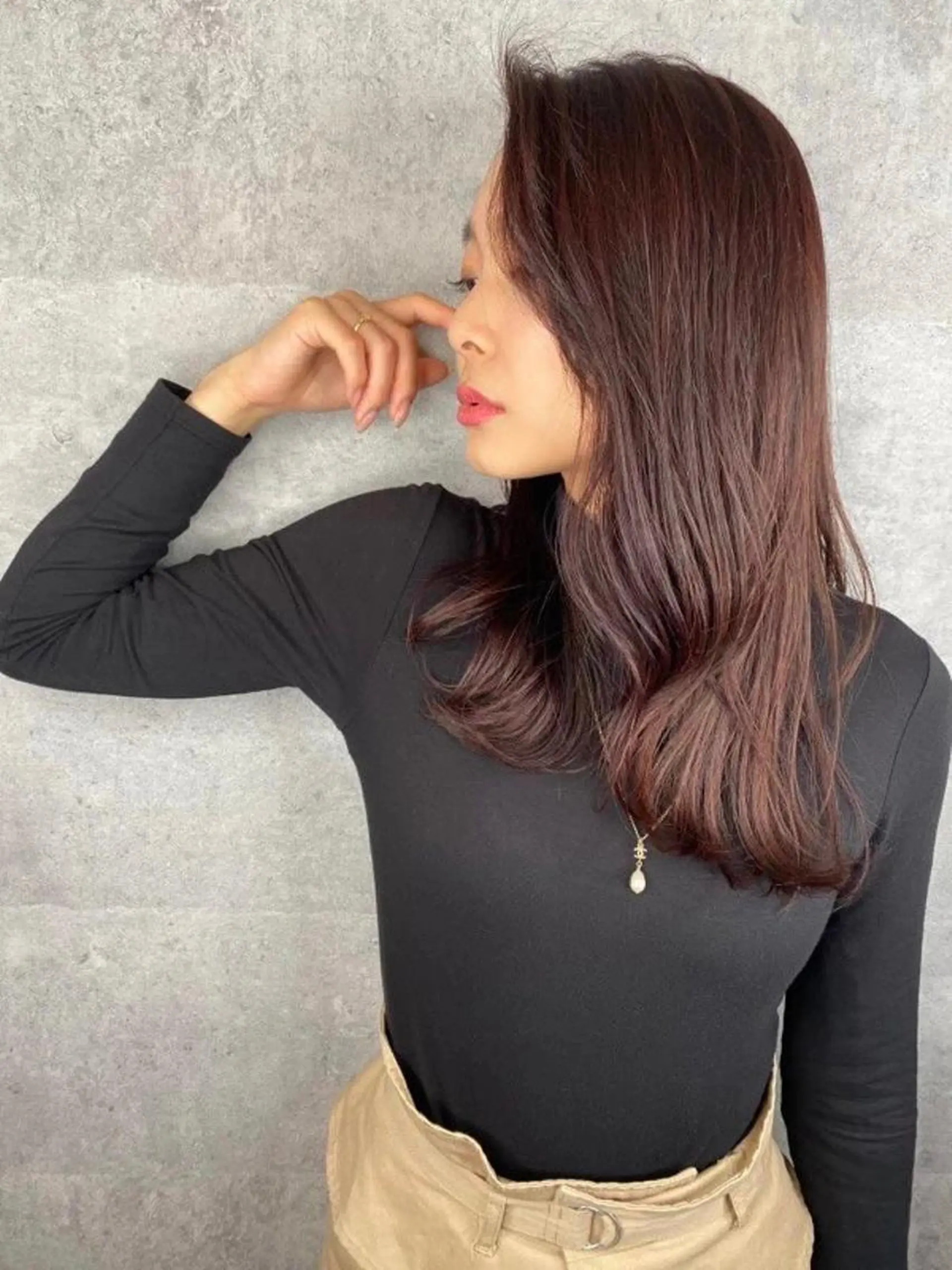 セミロング _WHITE上本町店所属・_WHITE 上本町店のヘアスタイル
