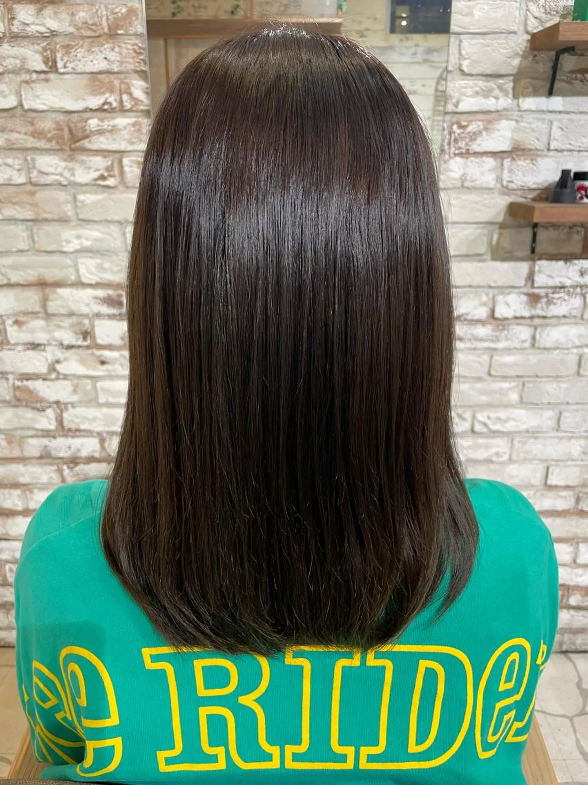 ミディアム 縮毛矯正 スリールヘアー所属・🖤nako/艶髪/ 透明感カラー🖤のヘアスタイル