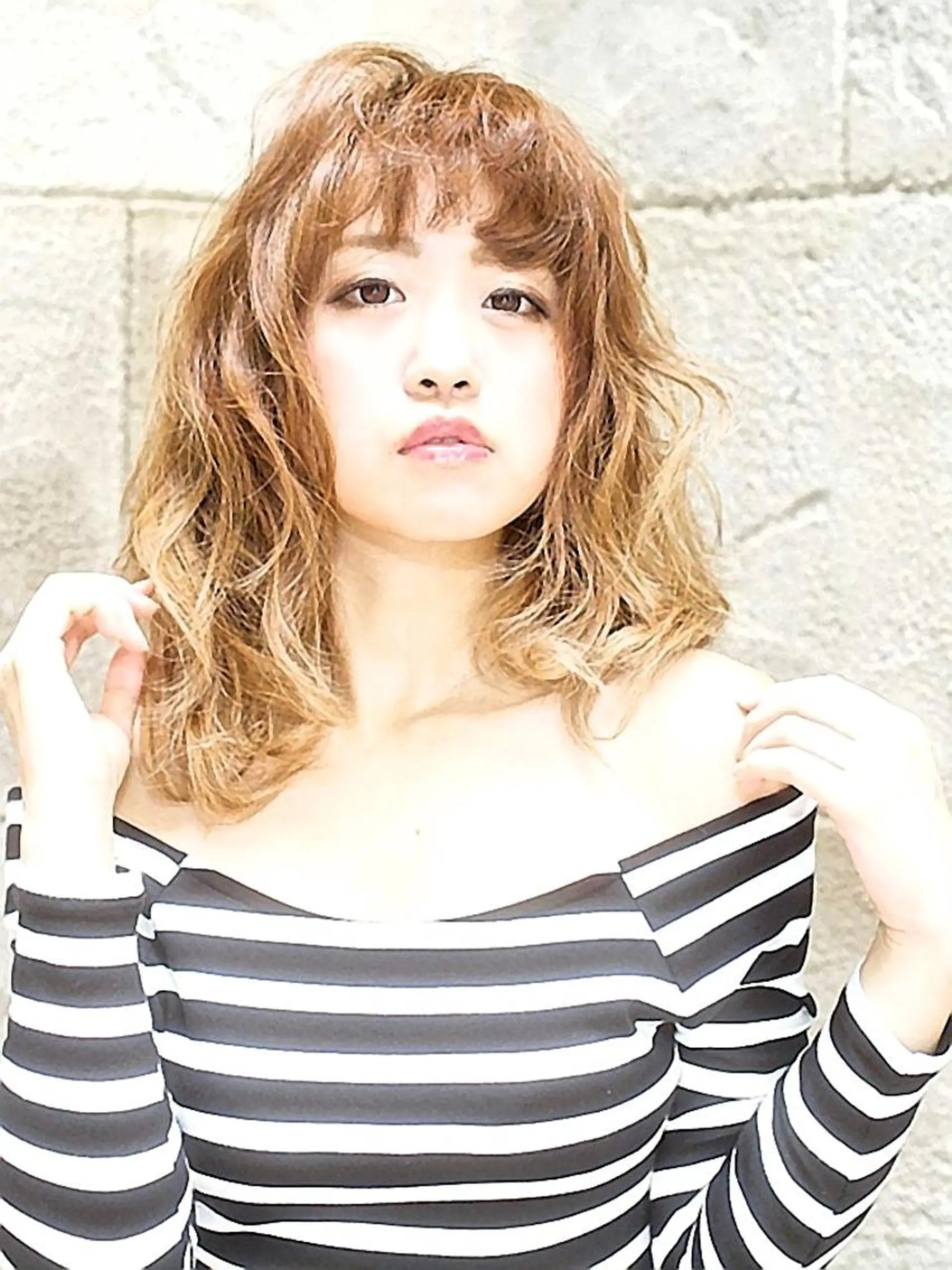 ミディアム カラー パーマ 透明感カラー 小顔カット ヘアカラー トリートメント ヘッドスパ ✨hair make flencia✂️✨のヘアスタイル