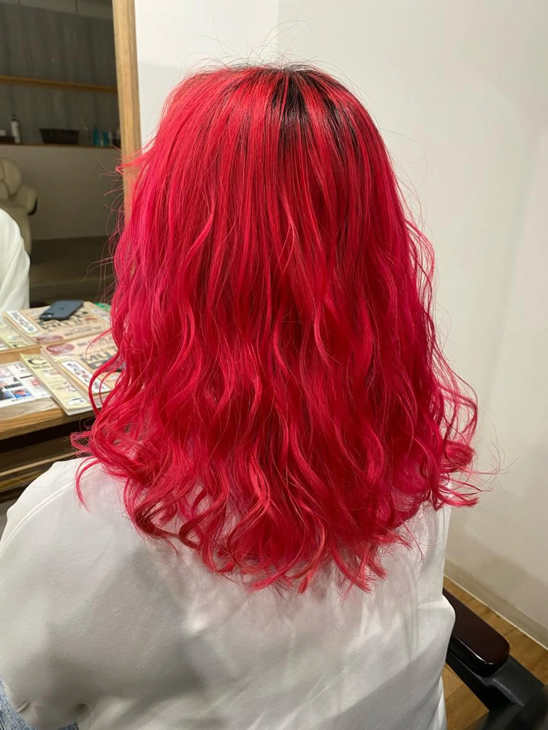 ロング 【.ico】心斎橋 飛田ゆうきのヘアスタイル