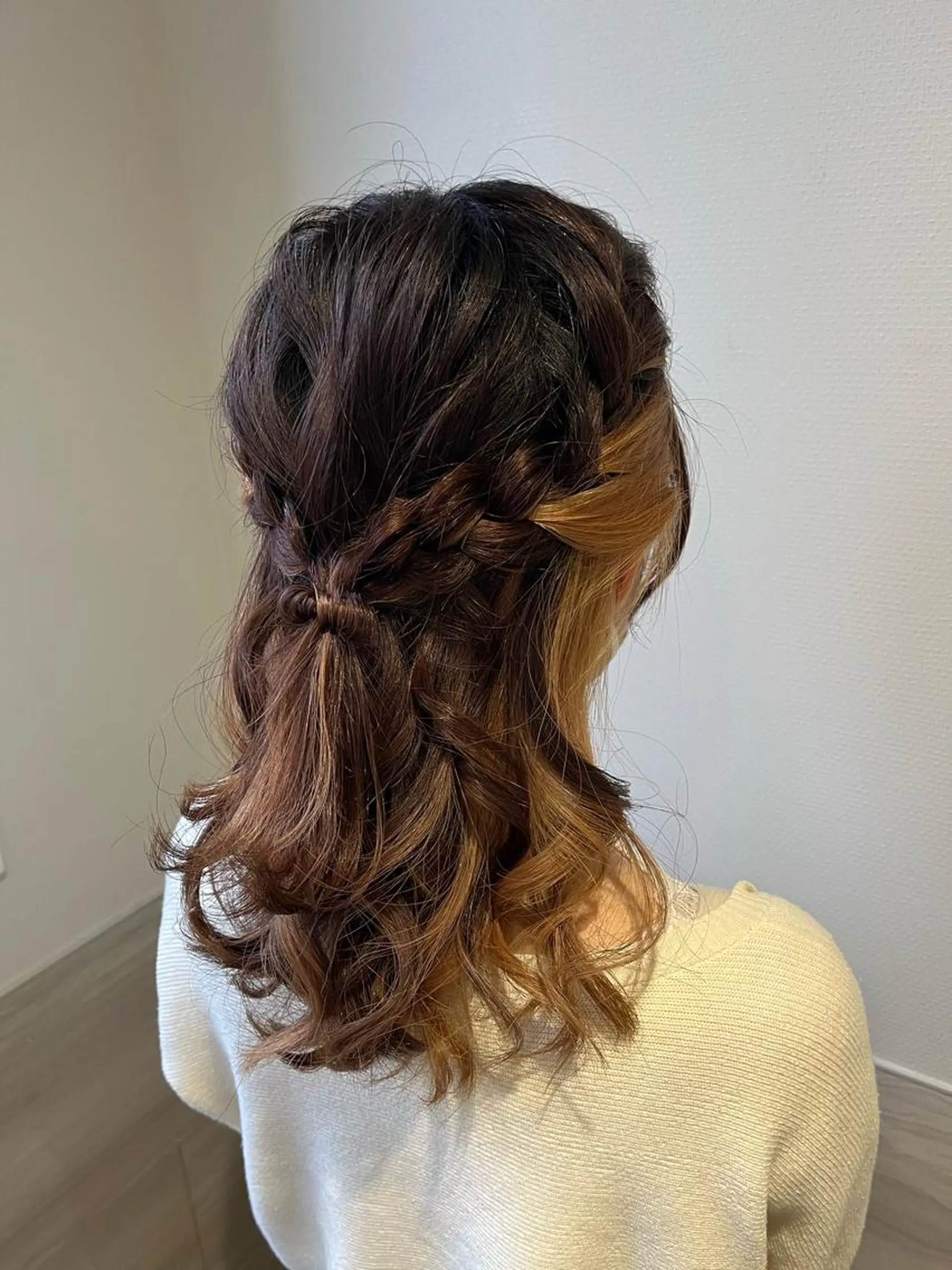 ミディアム ヘアアレンジ tomida yukiのマツエク・マツパデザイン